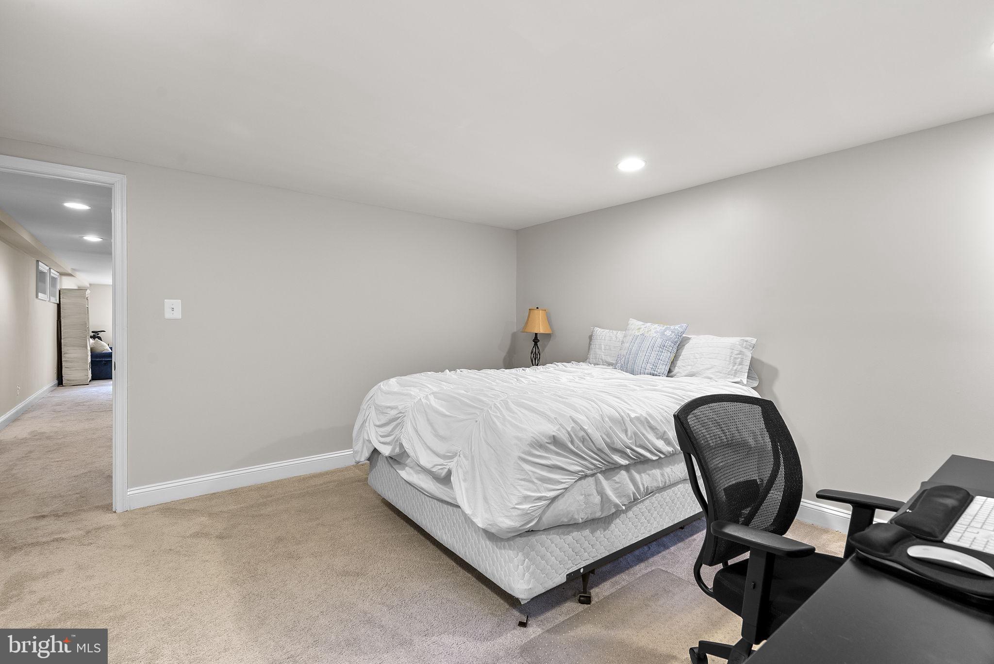 HILLWOOD - Residential