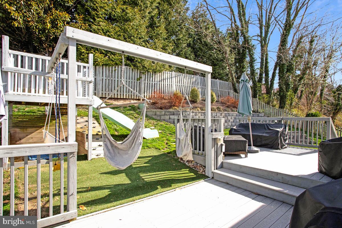 BAYVIEW HILLS - Residential