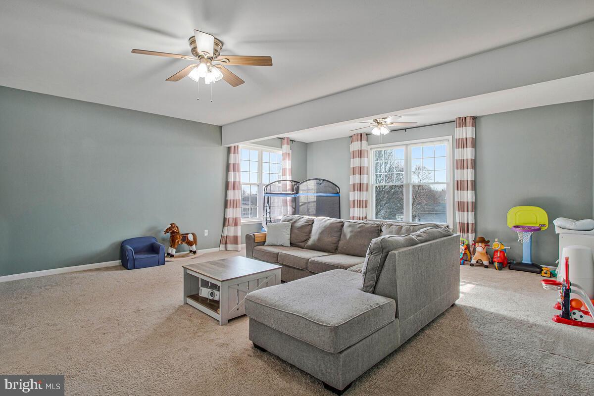 BAYVIEW HILLS - Residential