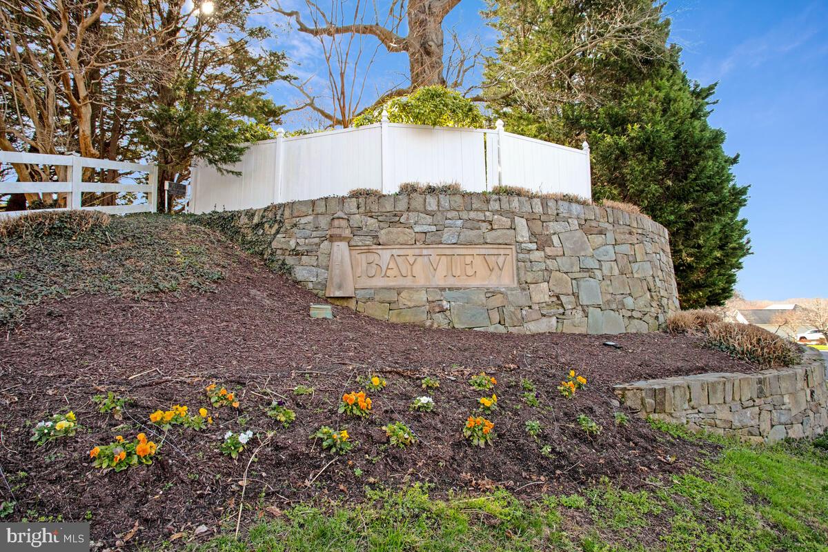 BAYVIEW HILLS - Residential