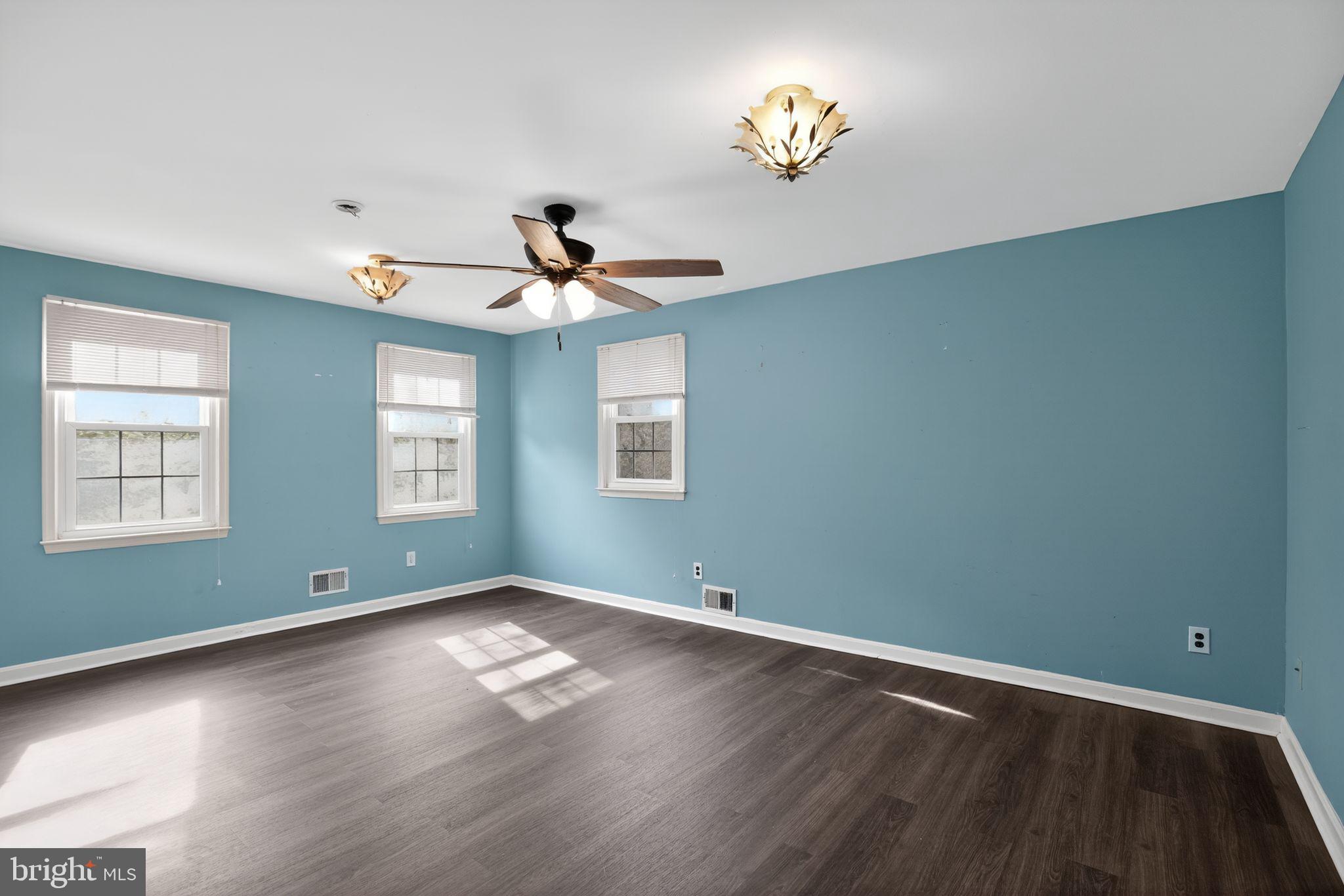 CLARKS RUN - Residential