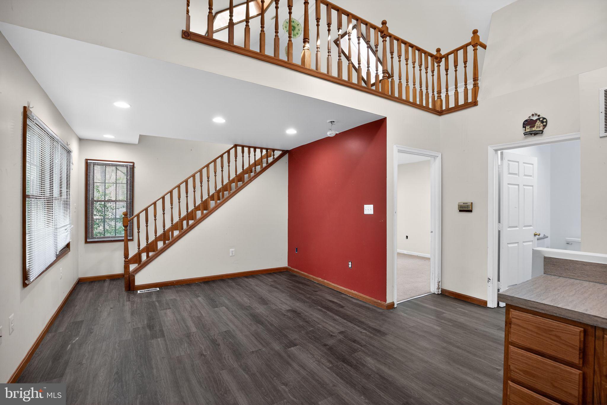 CLARKS RUN - Residential