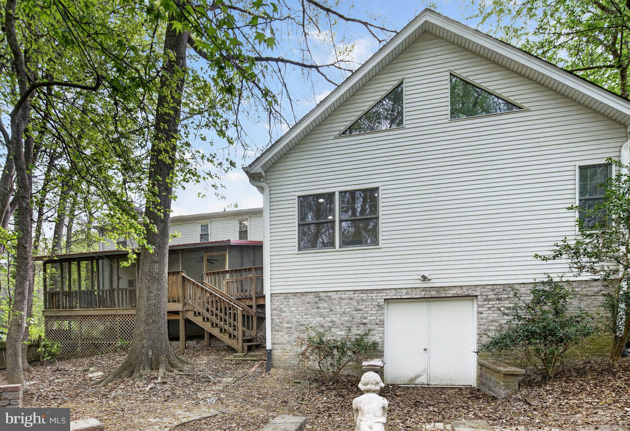 CLARKS RUN - Residential