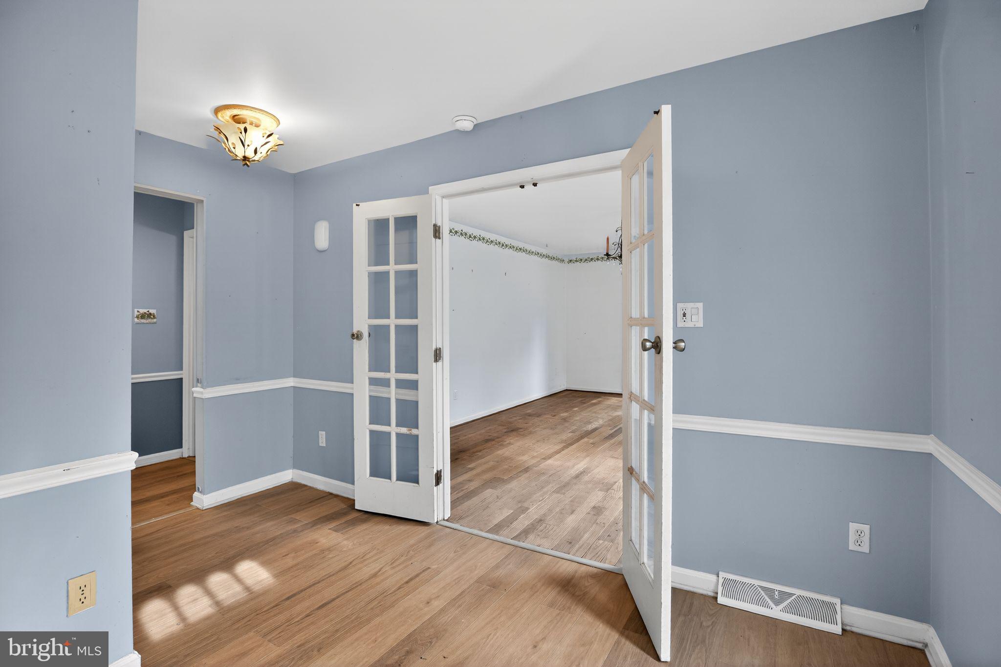 CLARKS RUN - Residential