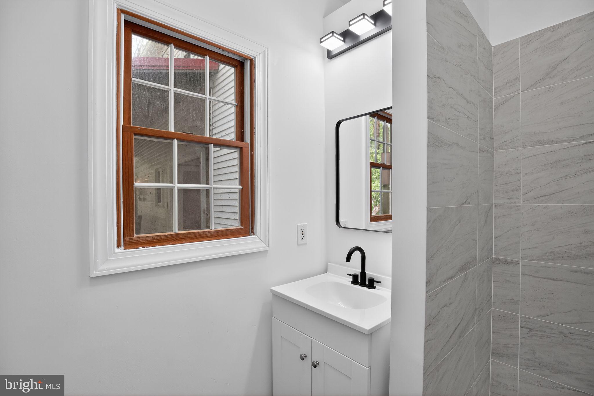 CLARKS RUN - Residential