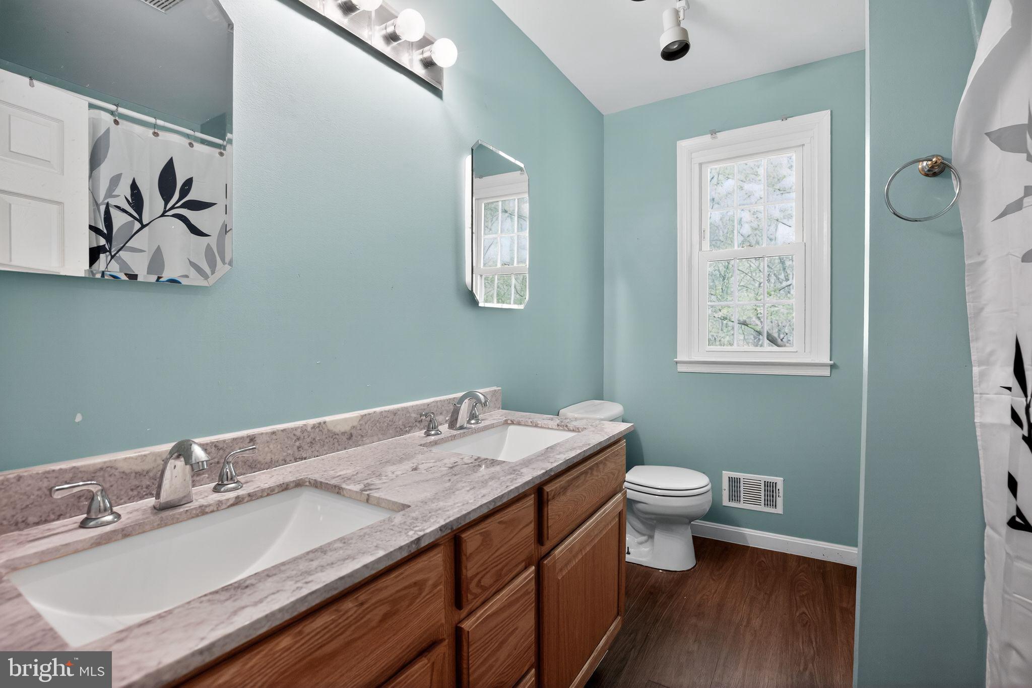 CLARKS RUN - Residential
