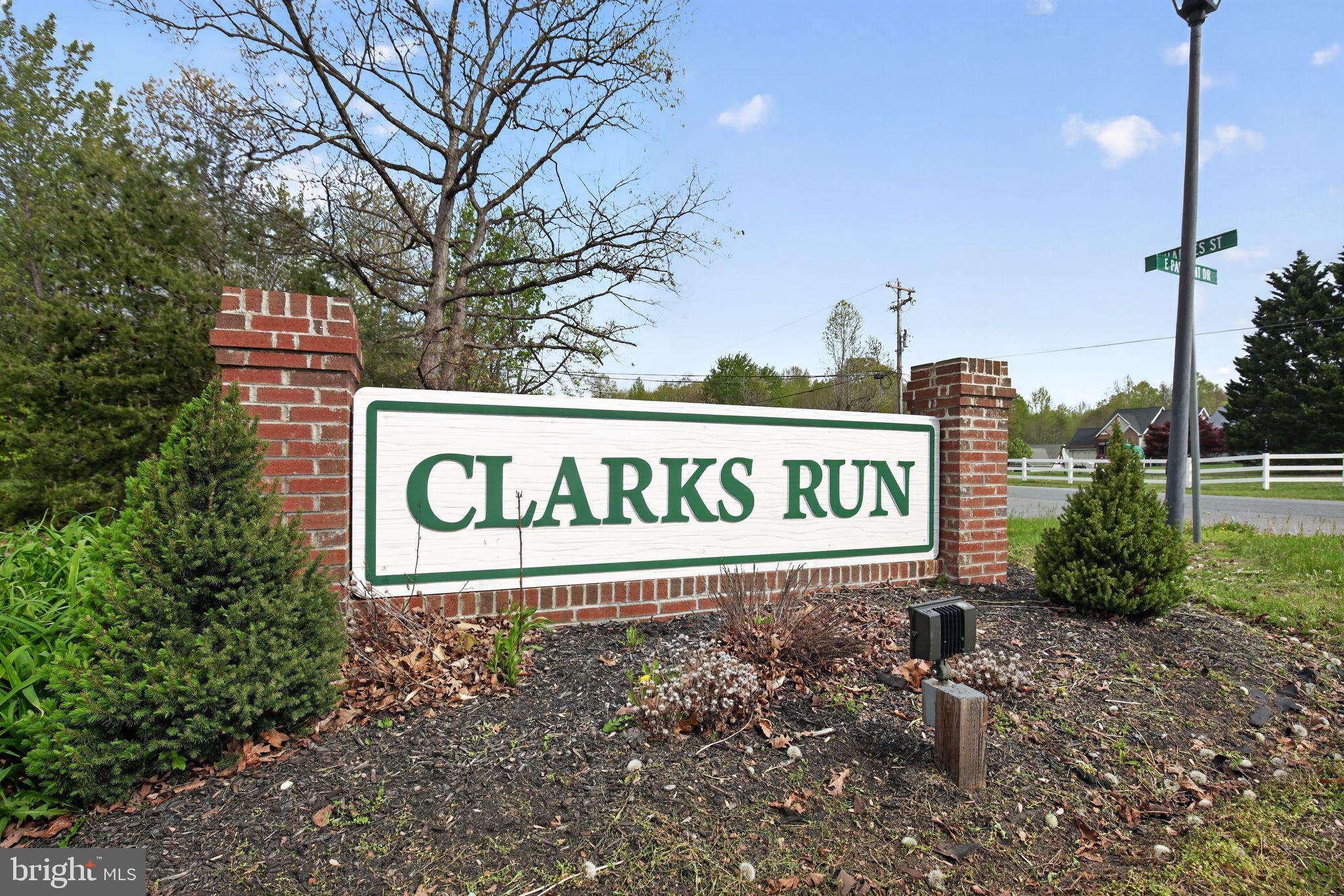 CLARKS RUN - Residential