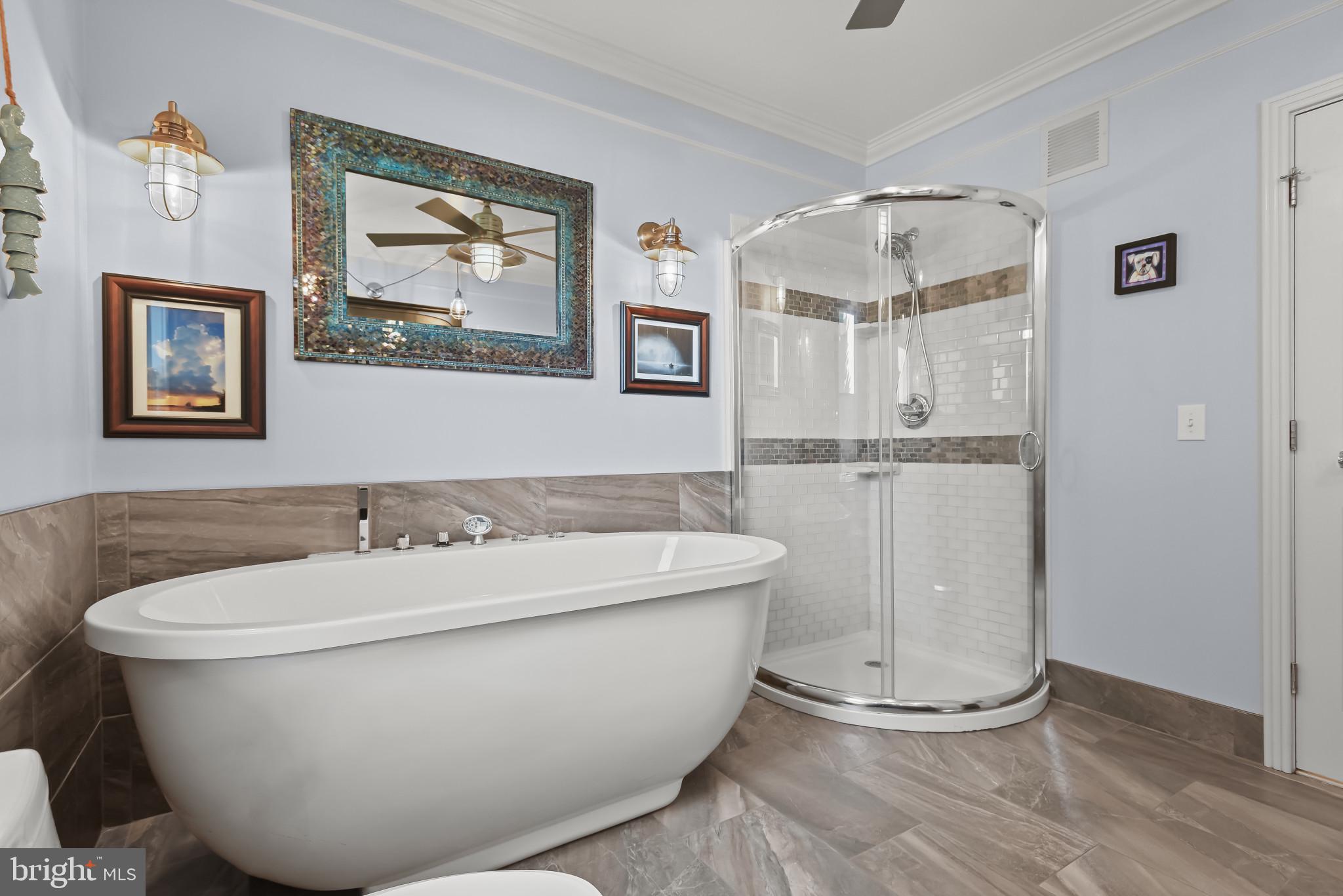 ROCKAWAY BEACH - Residential