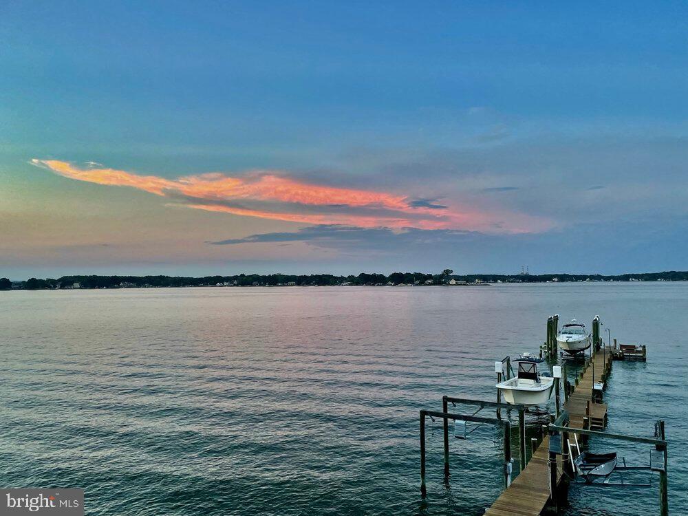 ROCKAWAY BEACH - Residential