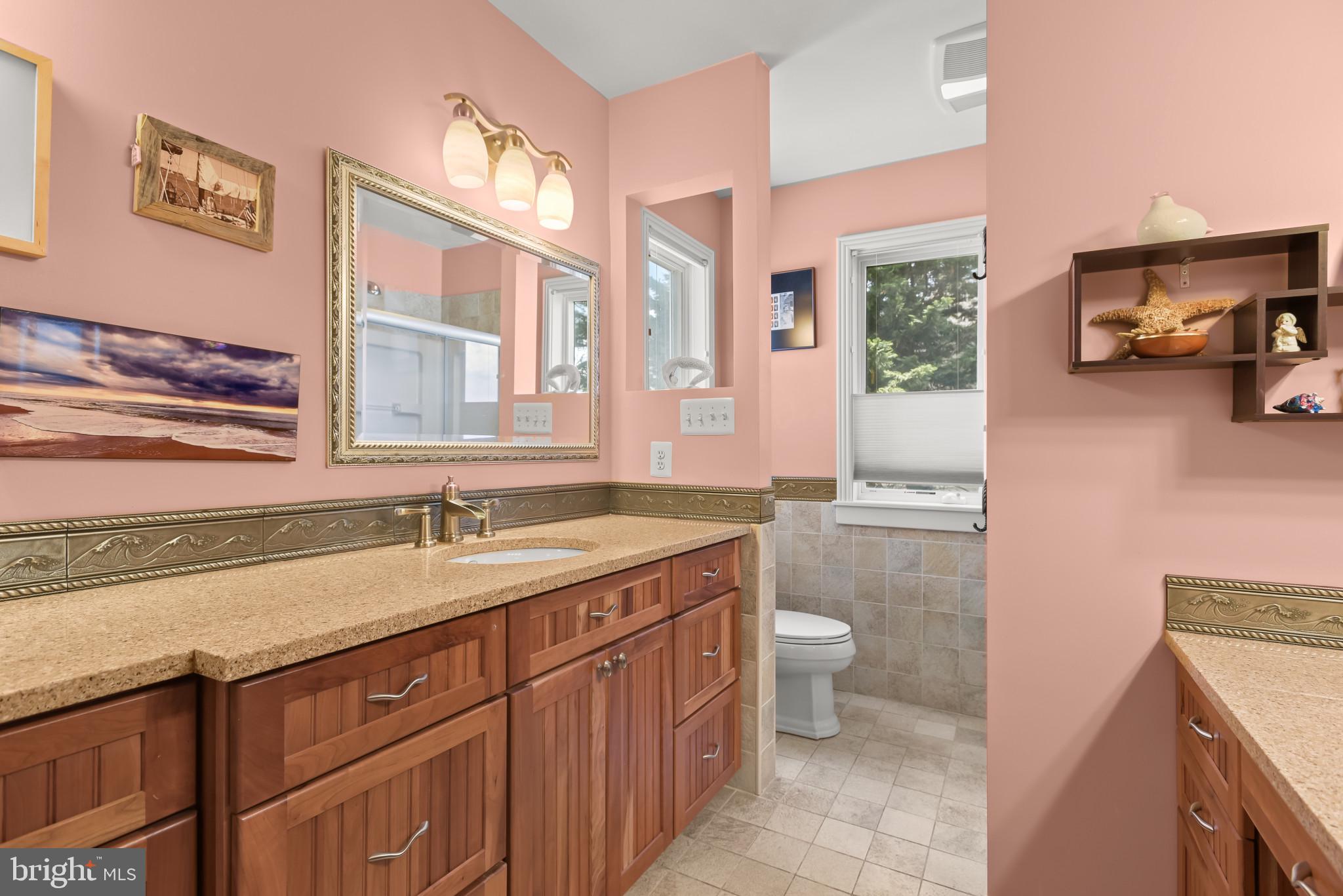 ROCKAWAY BEACH - Residential