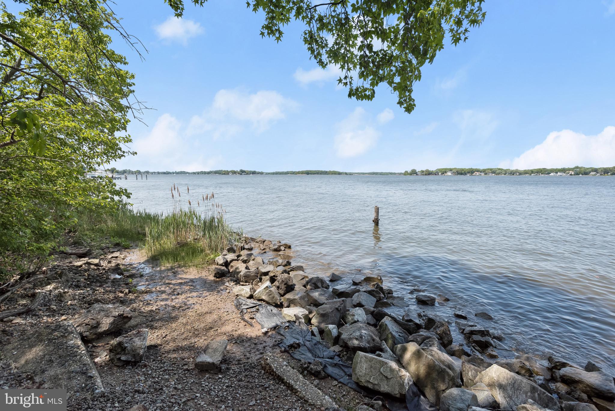 ROCKAWAY BEACH - Residential