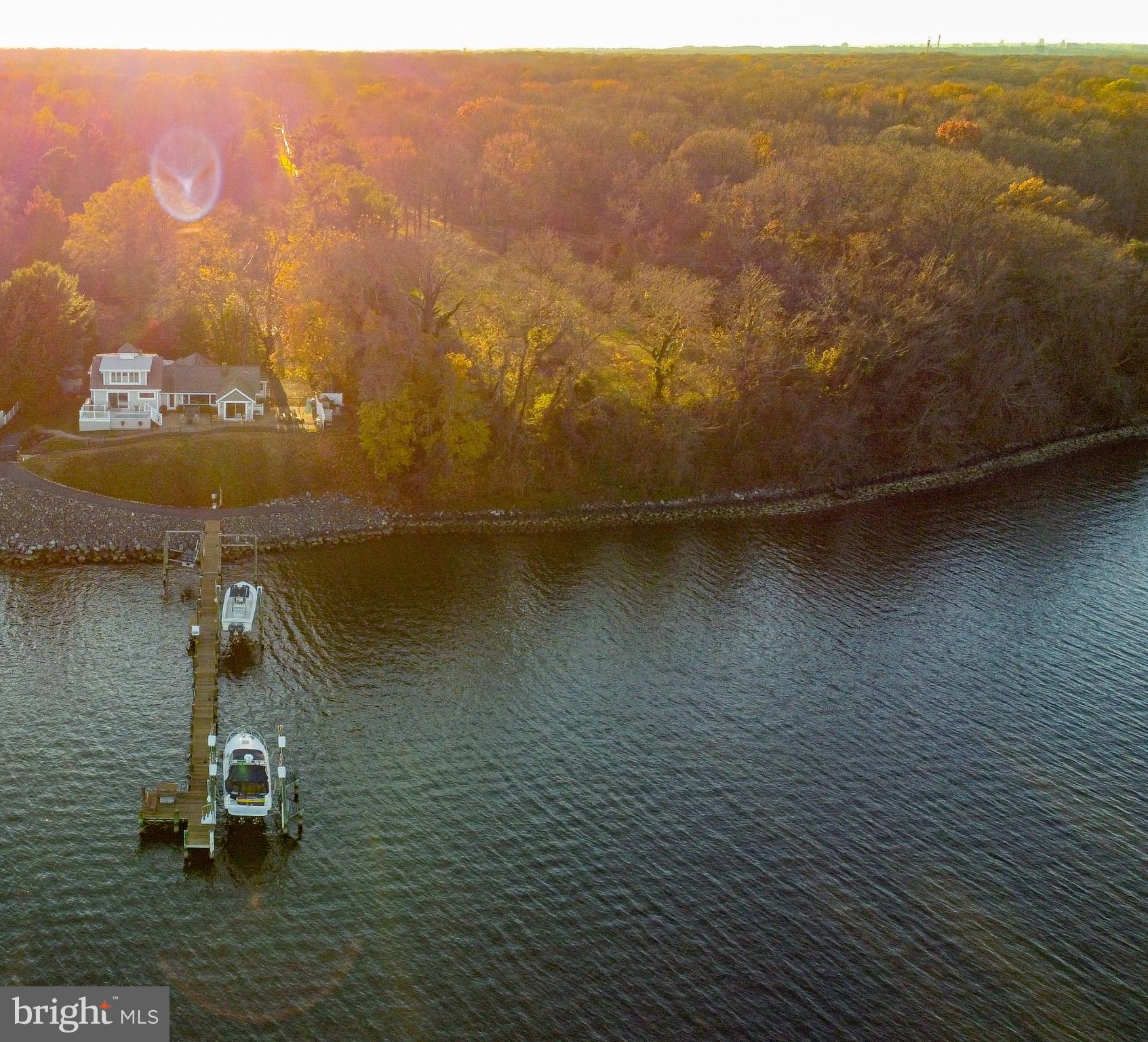 ROCKAWAY BEACH - Residential