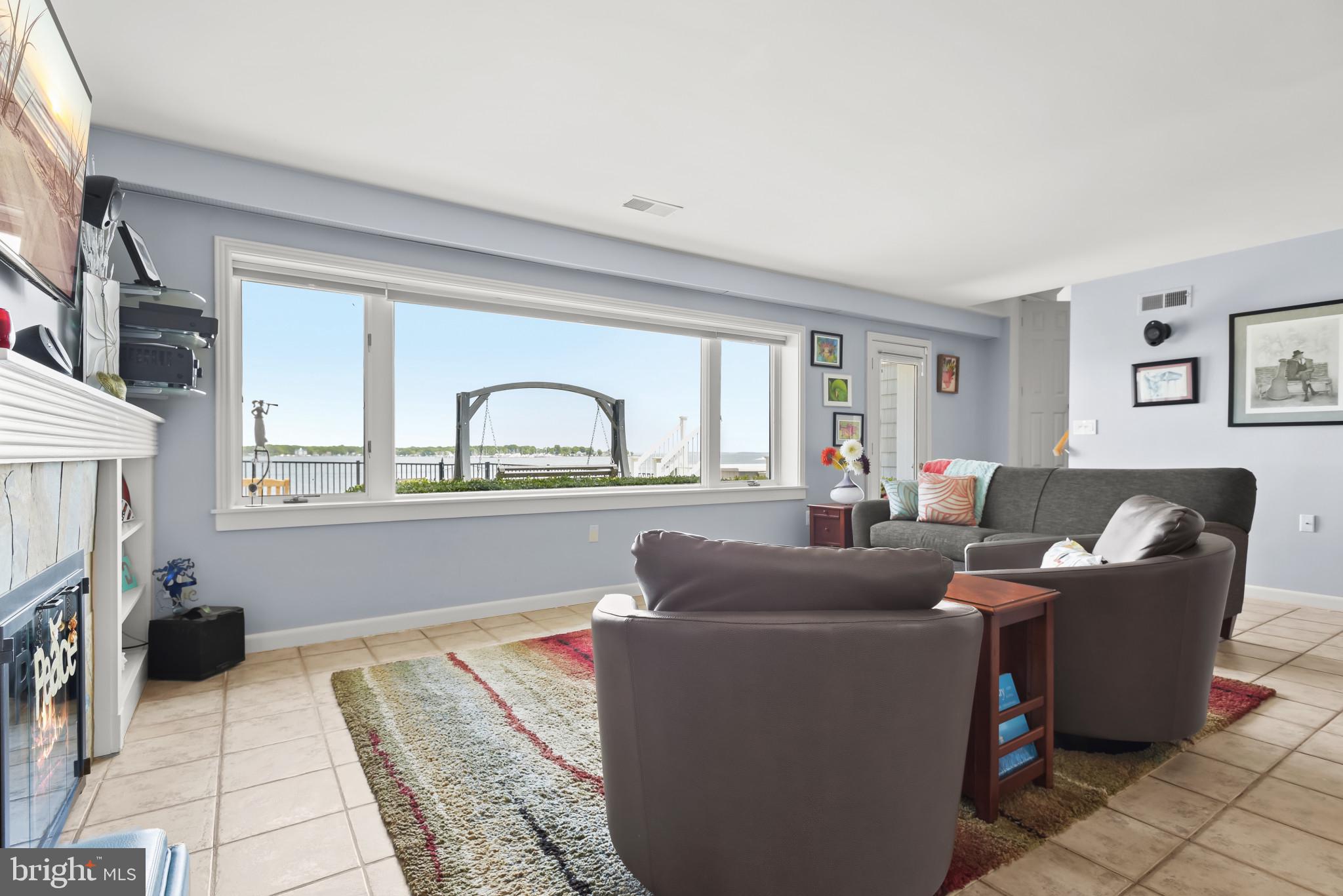 ROCKAWAY BEACH - Residential