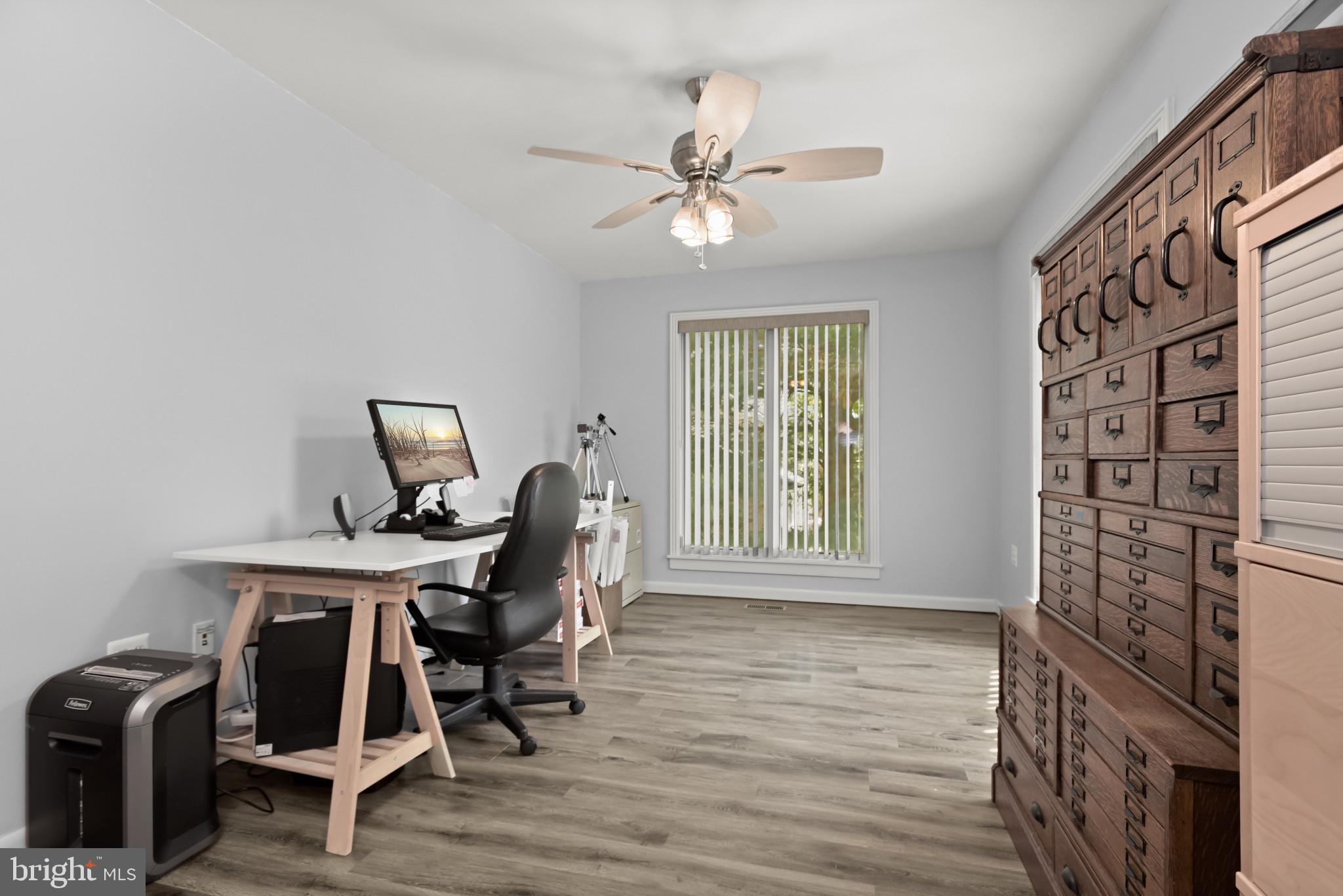 ROCKAWAY BEACH - Residential