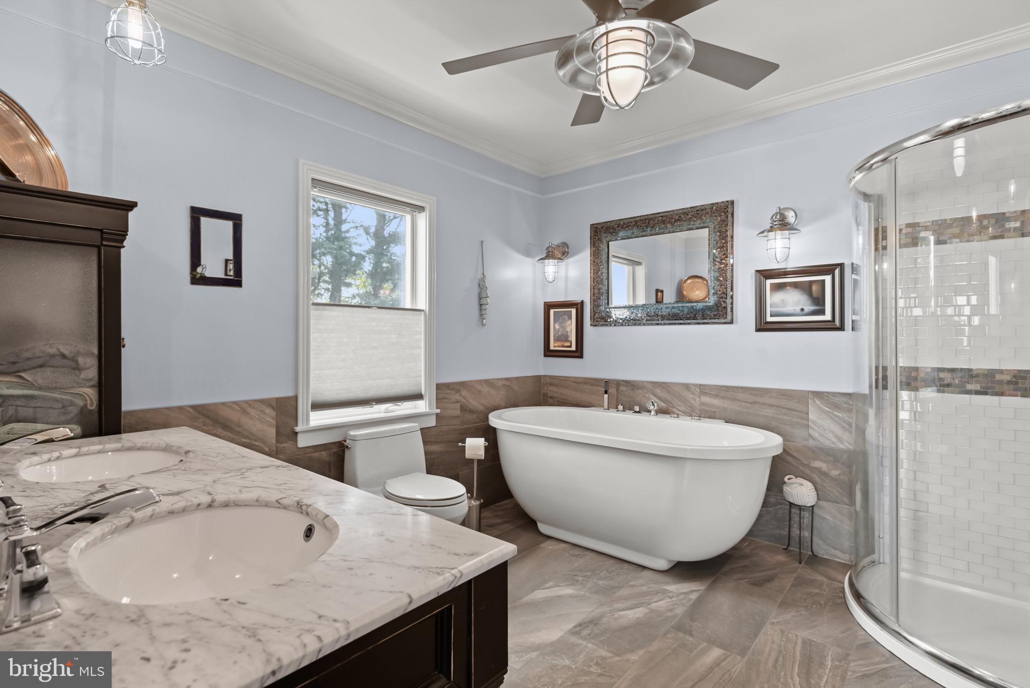 ROCKAWAY BEACH - Residential