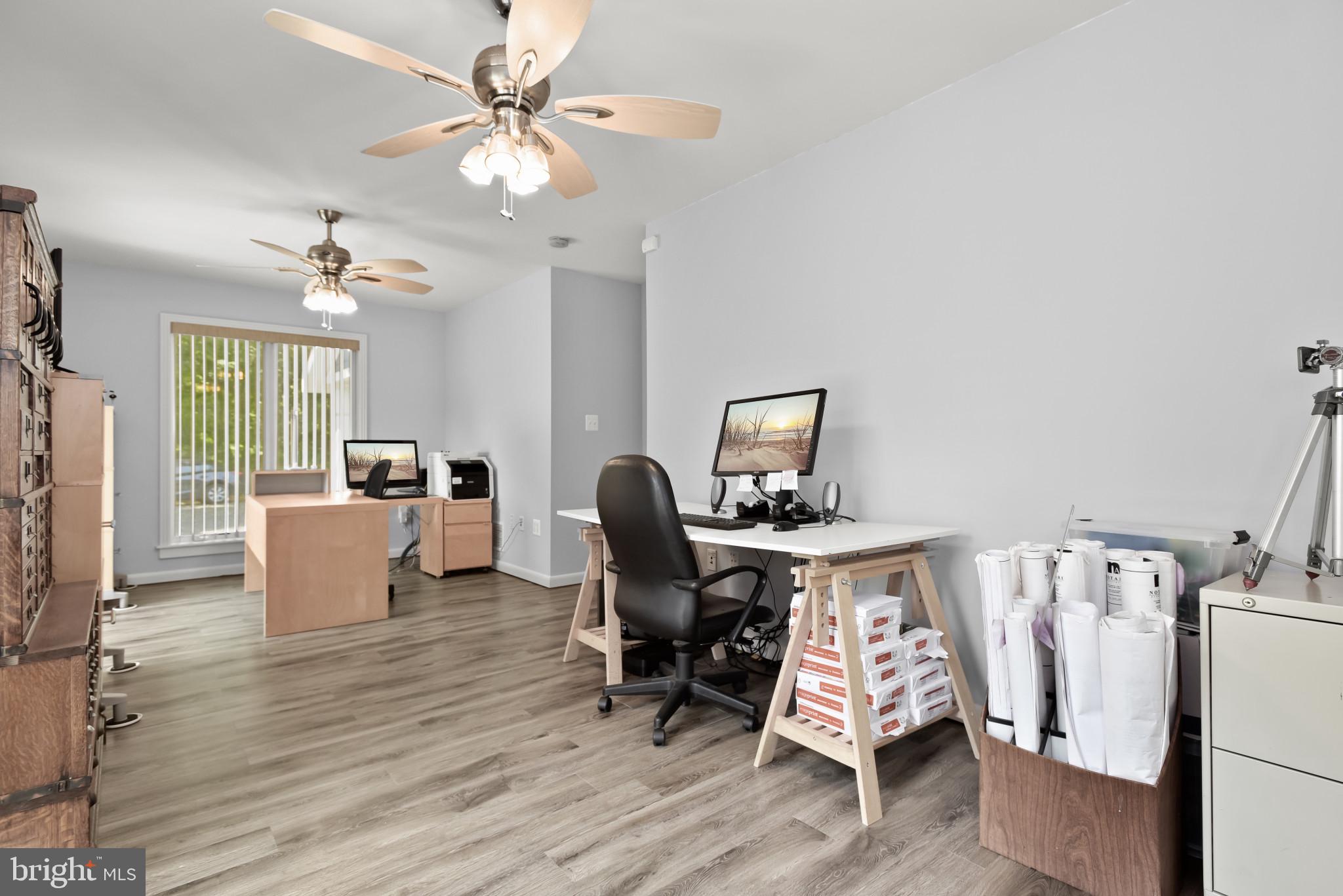 ROCKAWAY BEACH - Residential