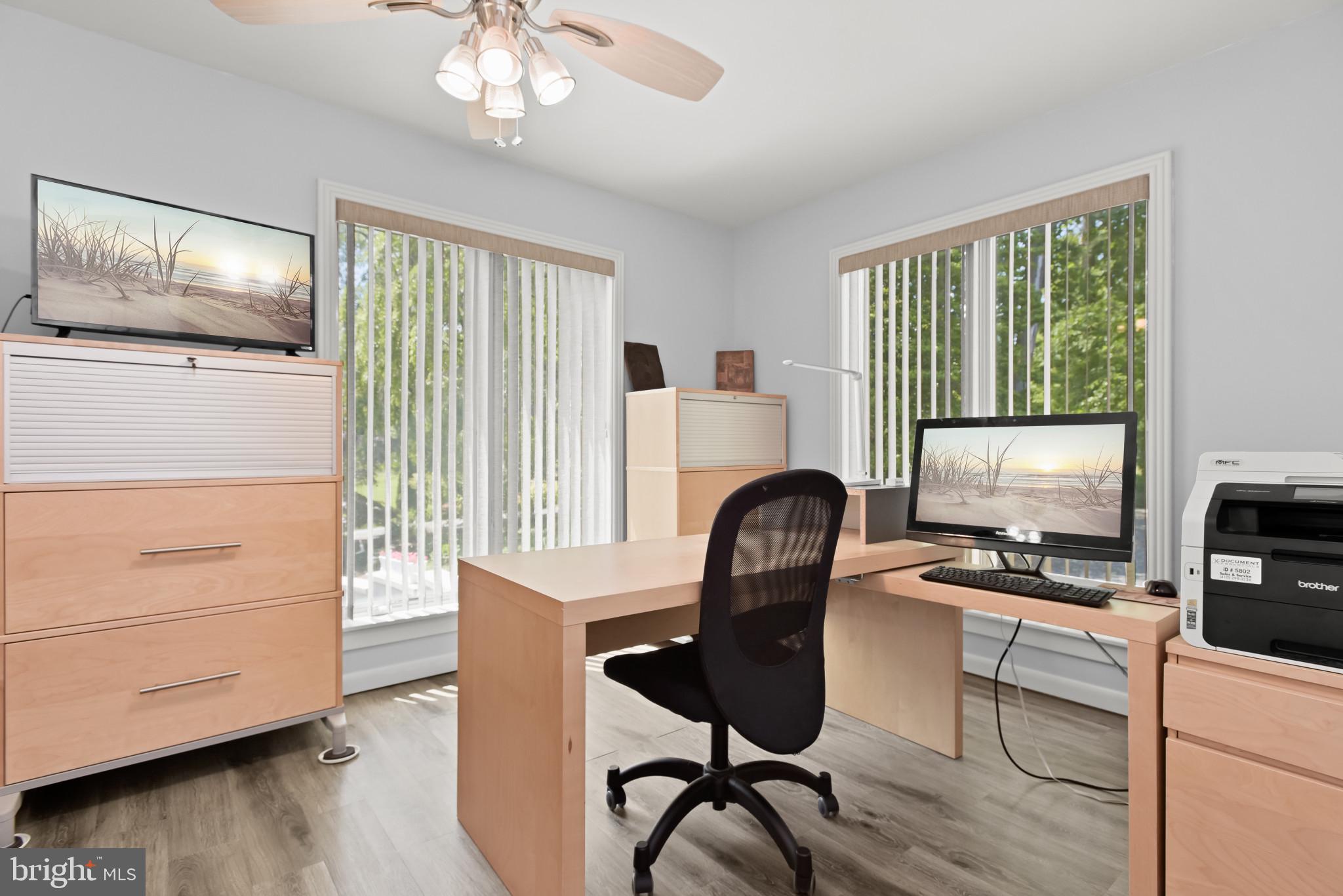 ROCKAWAY BEACH - Residential