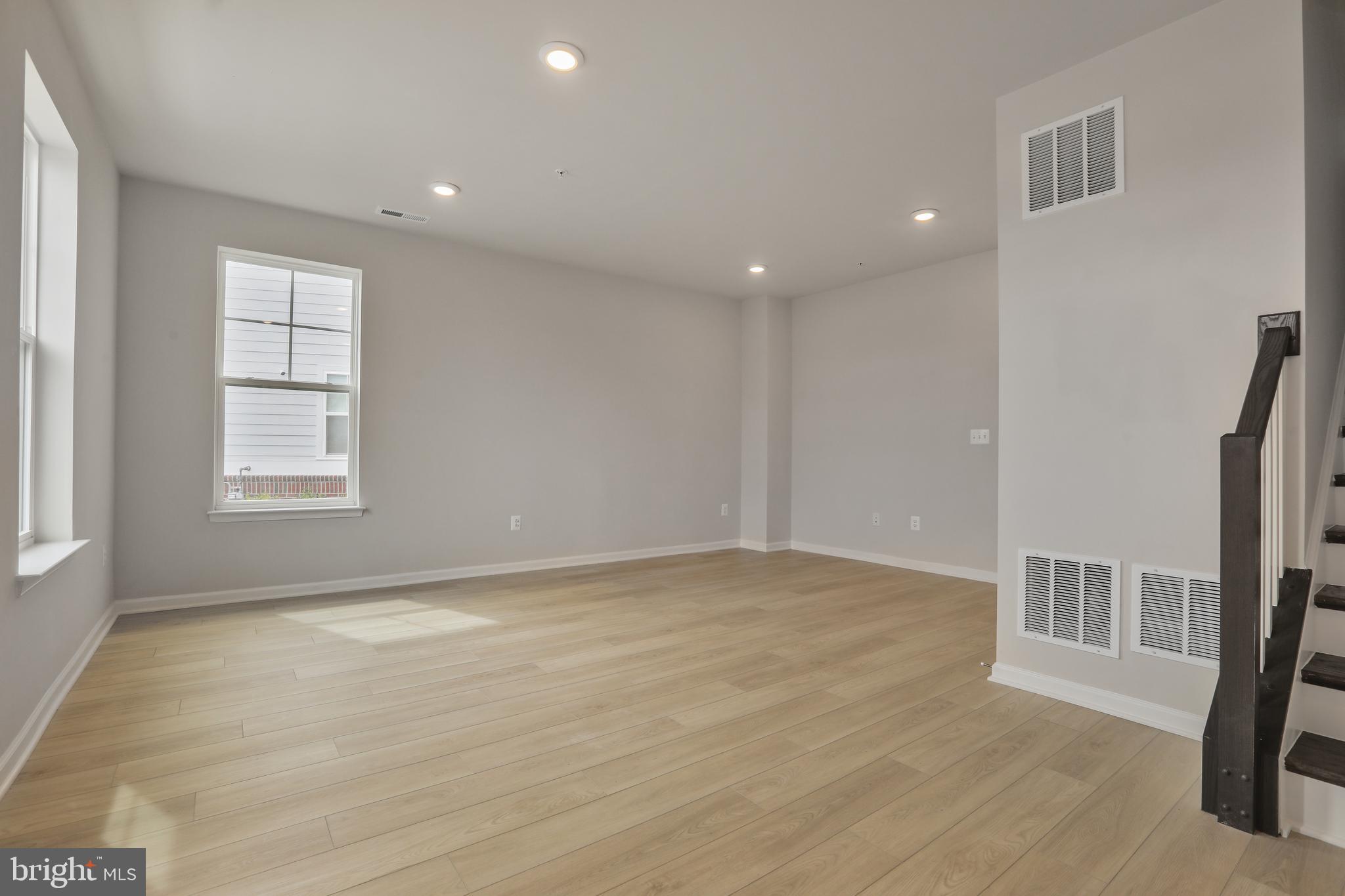 GREENLEIGH AT CROSSROADS - Residential