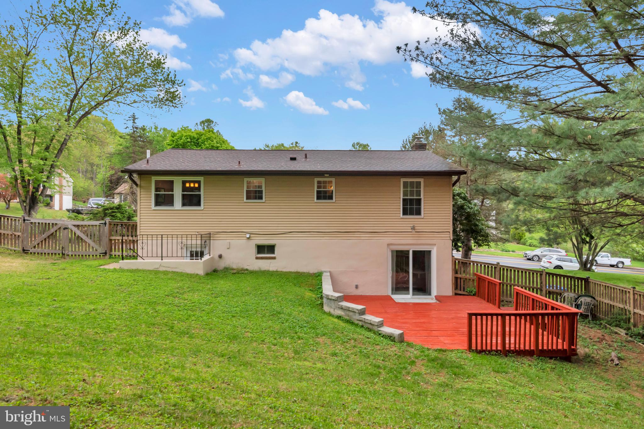 HILLTOP - Residential