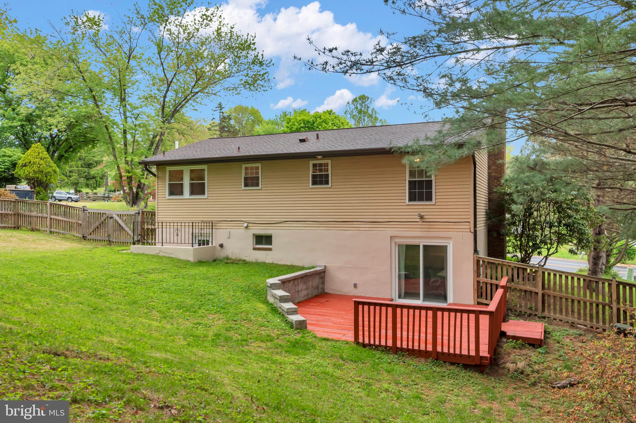HILLTOP - Residential