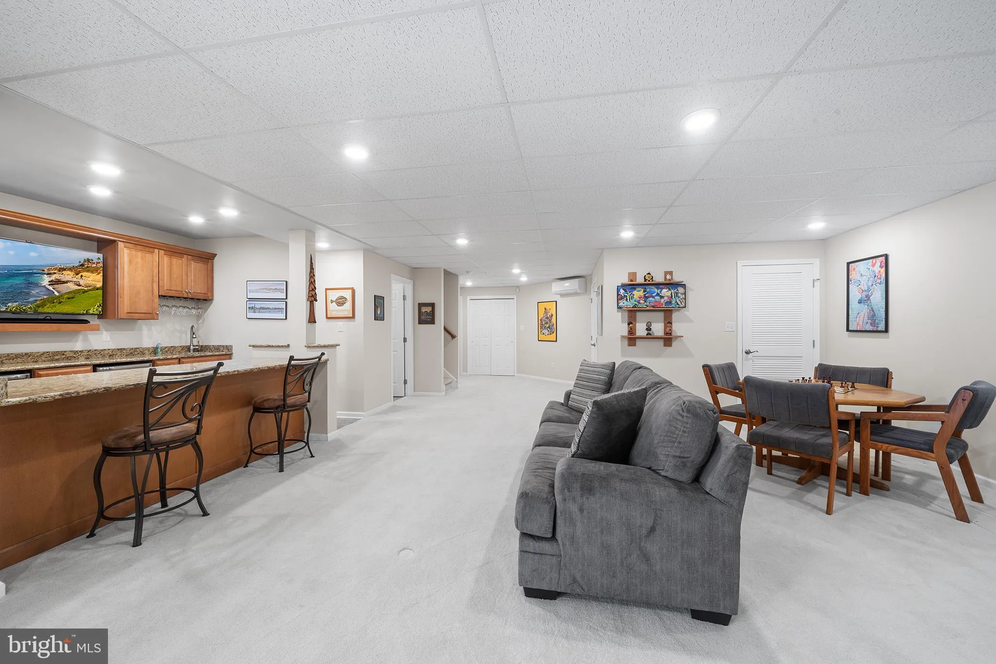 Chester Springs, Pennsylvania 19425, United States, 3 Bedrooms Bedrooms, ,4 BathroomsBathrooms,Residential,Pending,12340