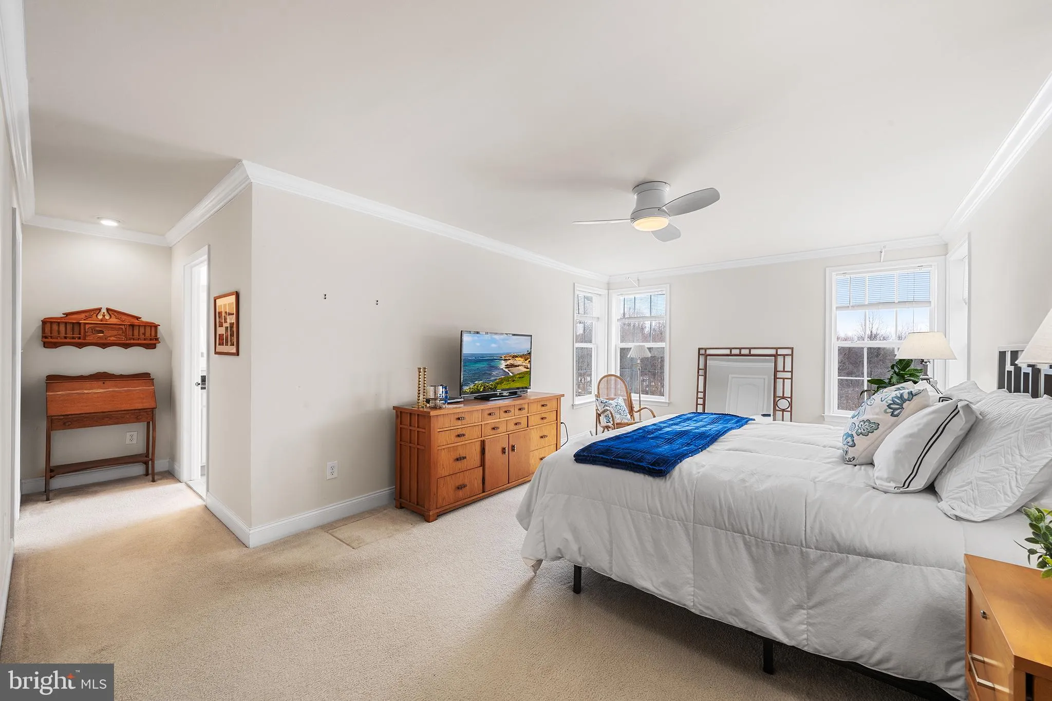 Chester Springs, Pennsylvania 19425, United States, 3 Bedrooms Bedrooms, ,4 BathroomsBathrooms,Residential,Pending,12340