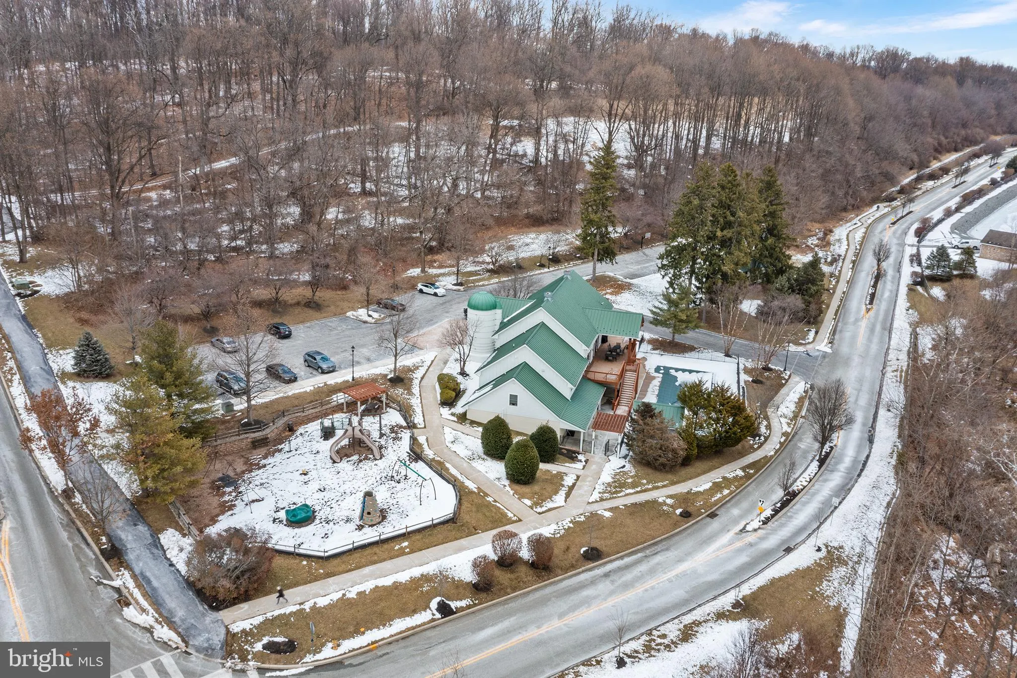 Chester Springs, Pennsylvania 19425, United States, 3 Bedrooms Bedrooms, ,4 BathroomsBathrooms,Residential,Pending,12340