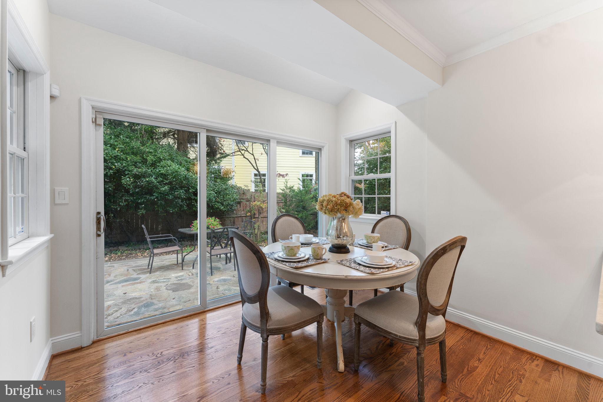 CHEVY CHASE - Residential