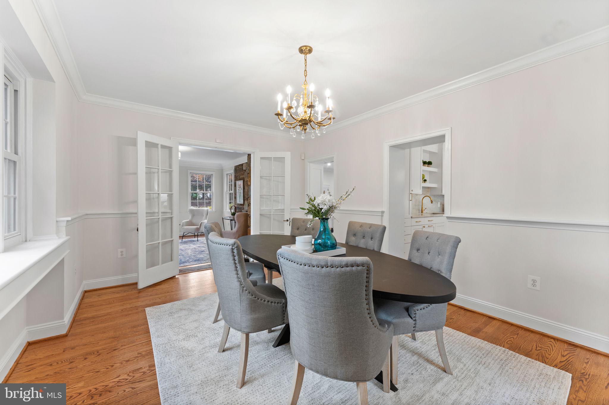 CHEVY CHASE - Residential