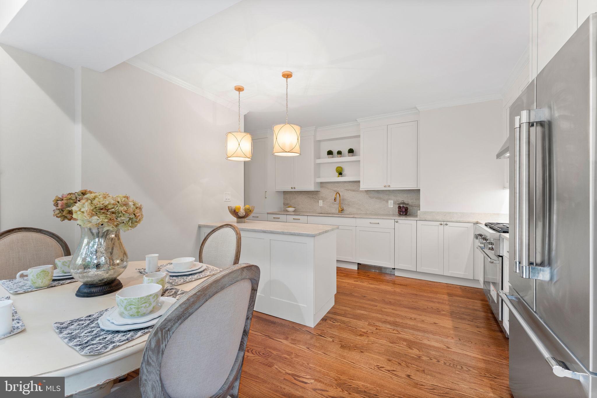 CHEVY CHASE - Residential