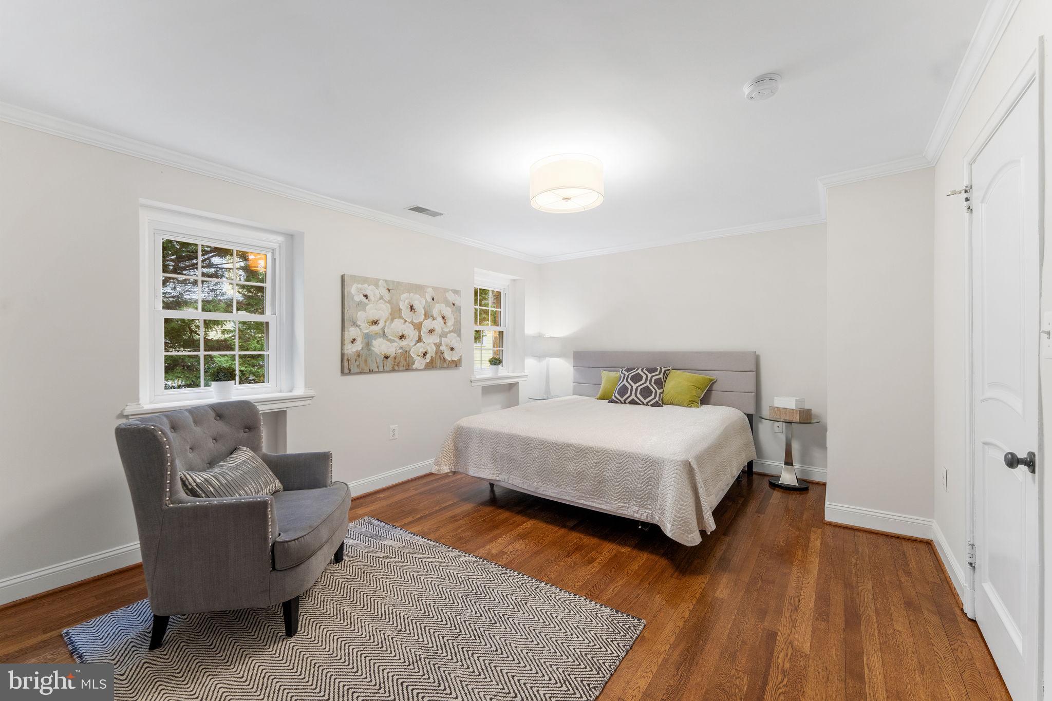 CHEVY CHASE - Residential