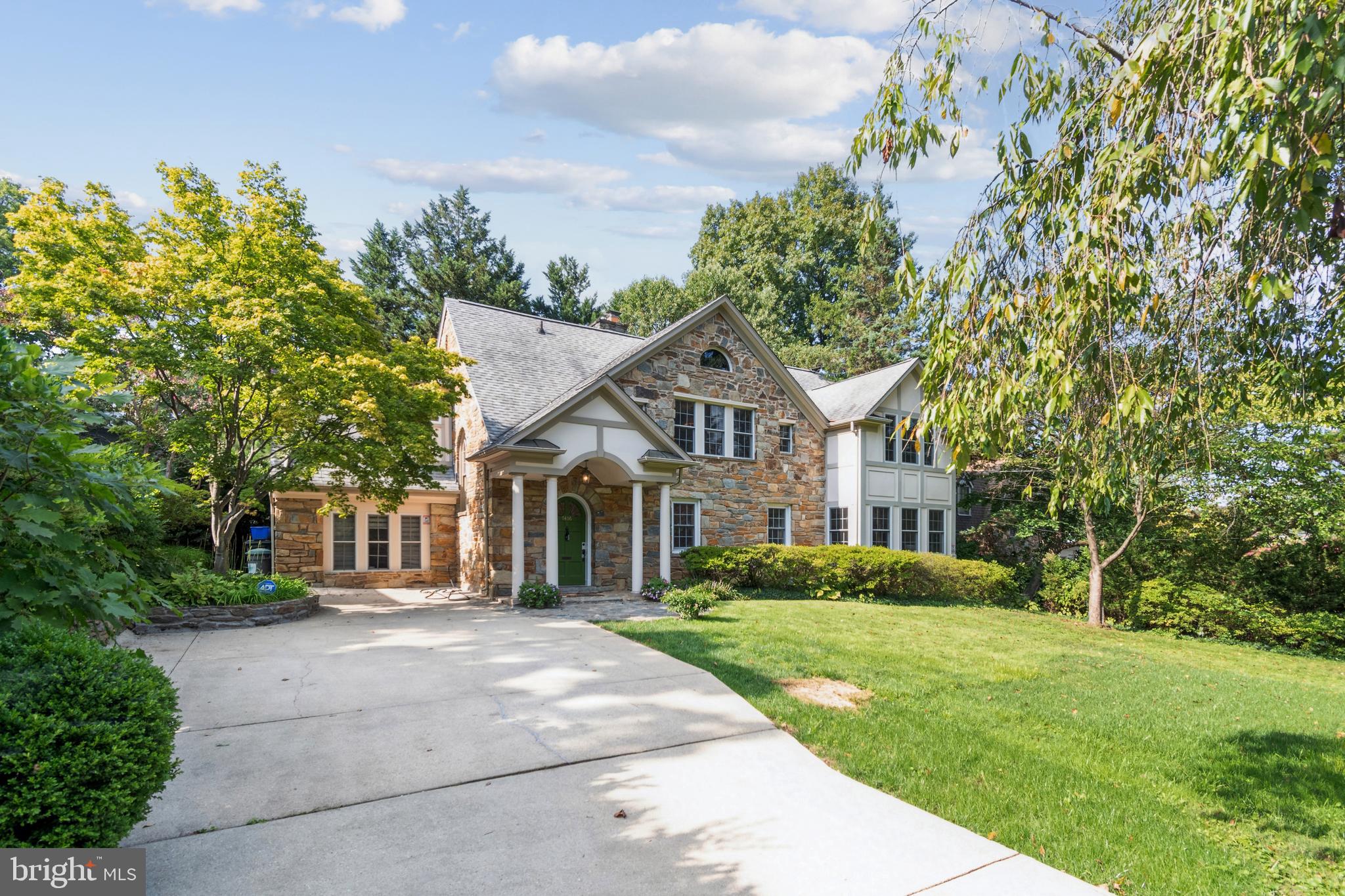 CHEVY CHASE - Residential