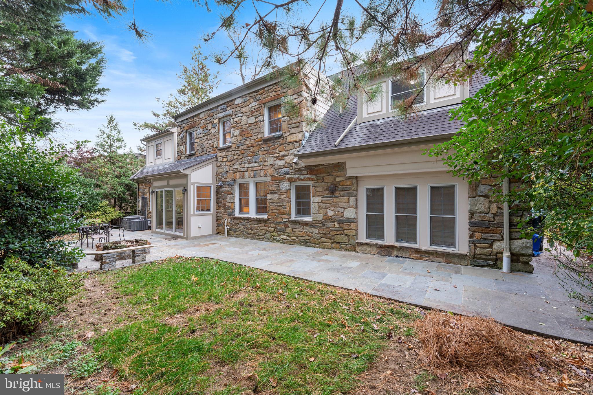 CHEVY CHASE - Residential