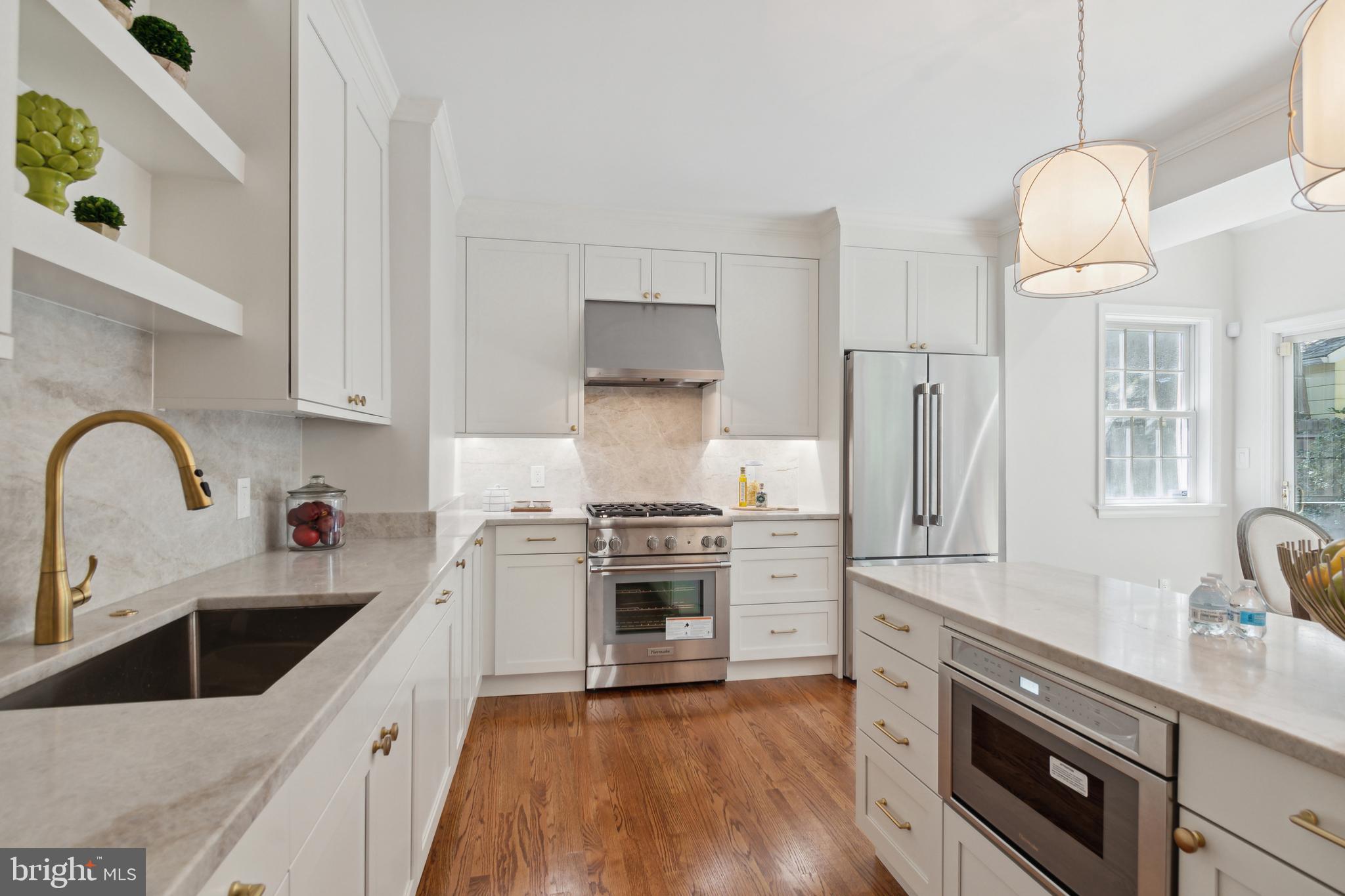 CHEVY CHASE - Residential