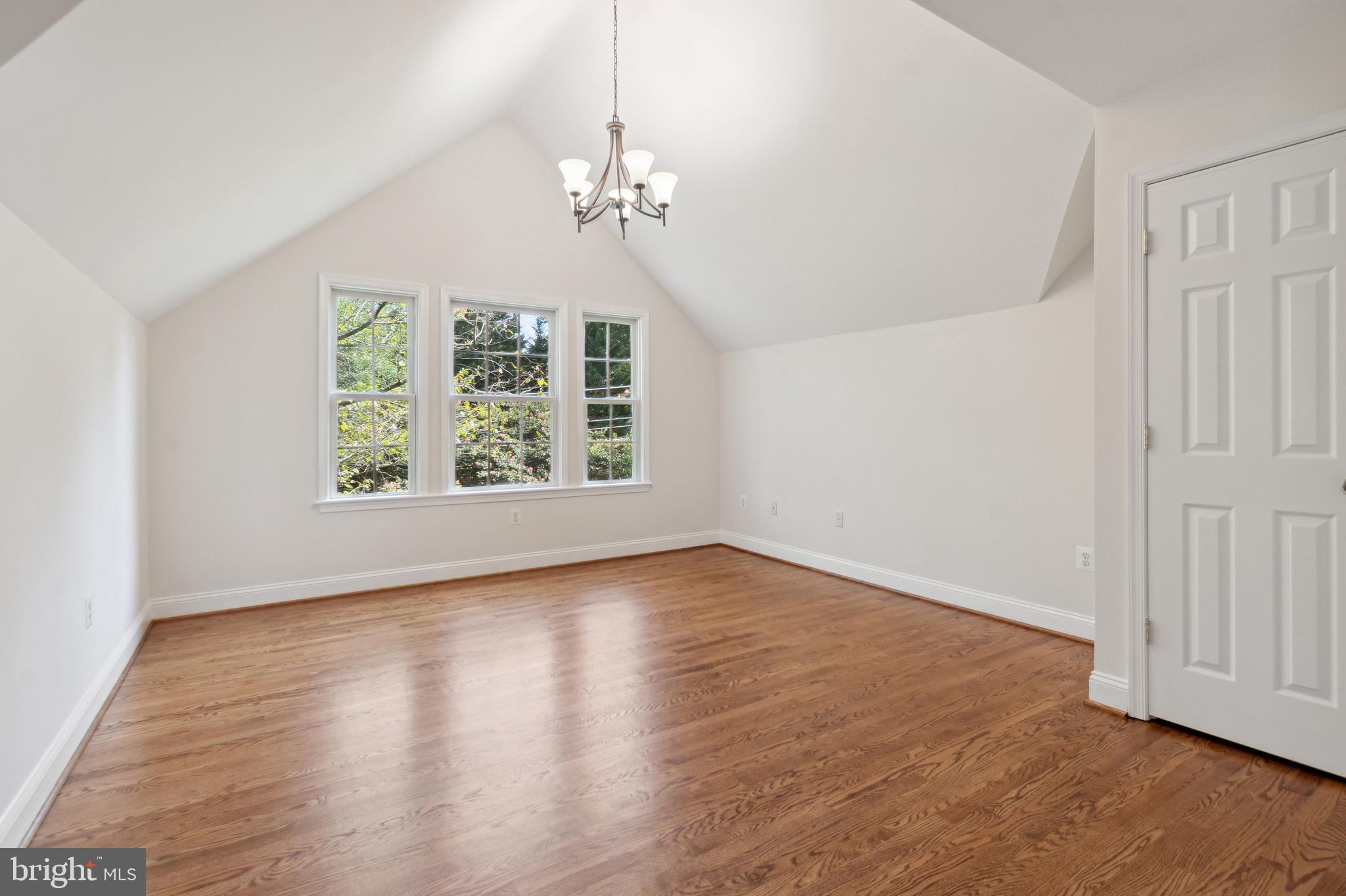 CHEVY CHASE - Residential