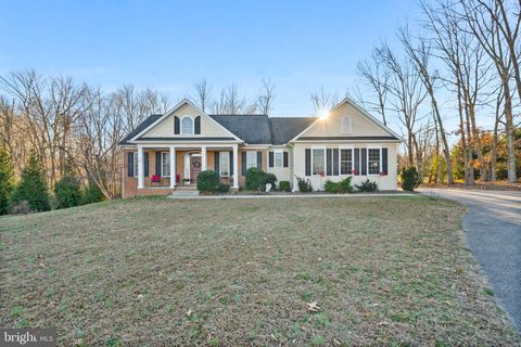 Property photo of 5823 allerdale court, hughesville, MD 20637