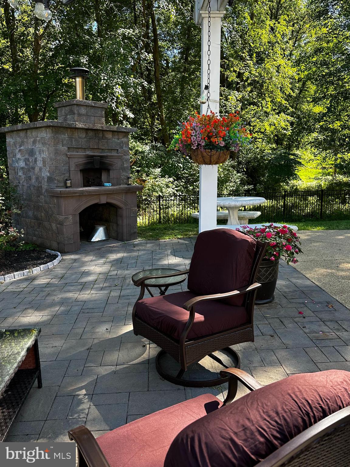 5823 ALLERDALE COURT