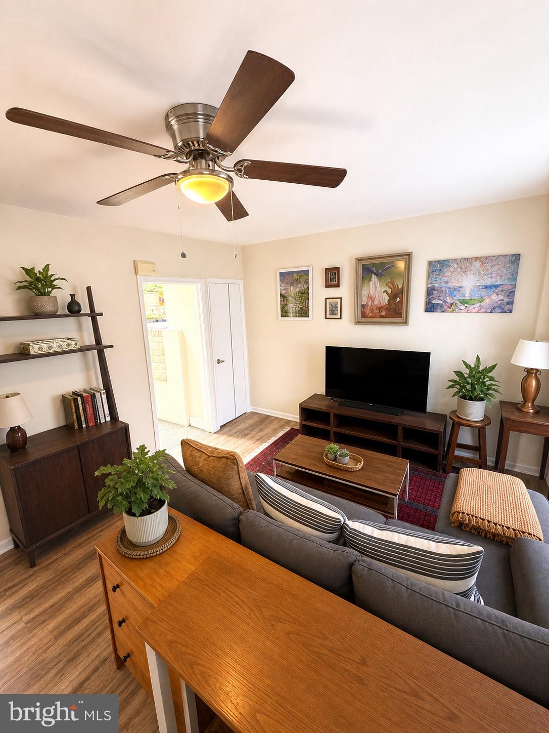 557 N 16TH STREET 3F