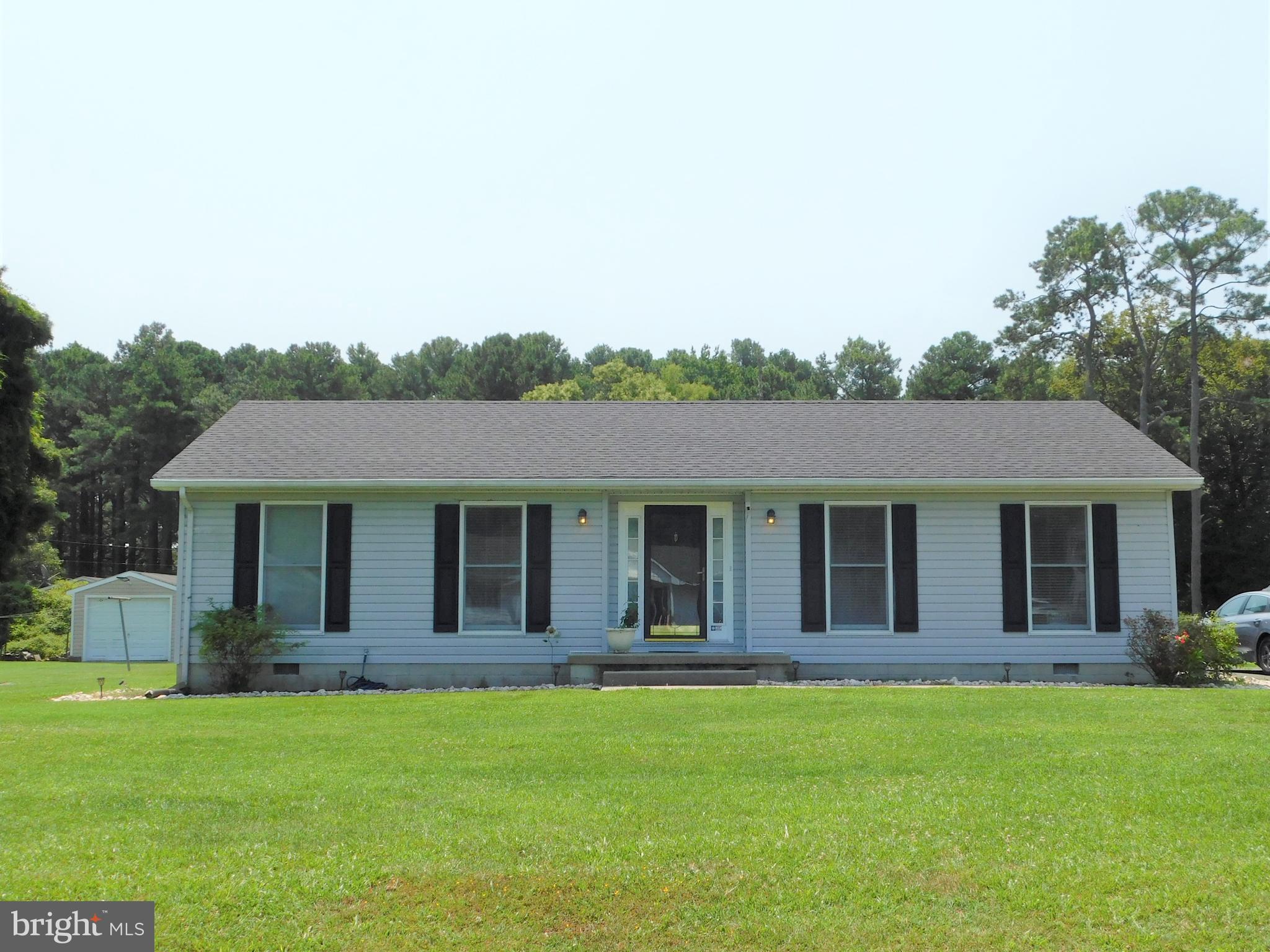 Welcome to South Delano Avenue located in Salisbury, Maryland. Upon entry you are greeted by a sizable living area with lots of natural light. The large eat in kitchen is accented with granite counters and stainless appliances. Three bedrooms and the bathrooms are just down the hall. On just under a half acre there is plenty of room for outside entertaining or activities. Shopping, Dining and Route 50 are moments away! Call today to make this house your Home!