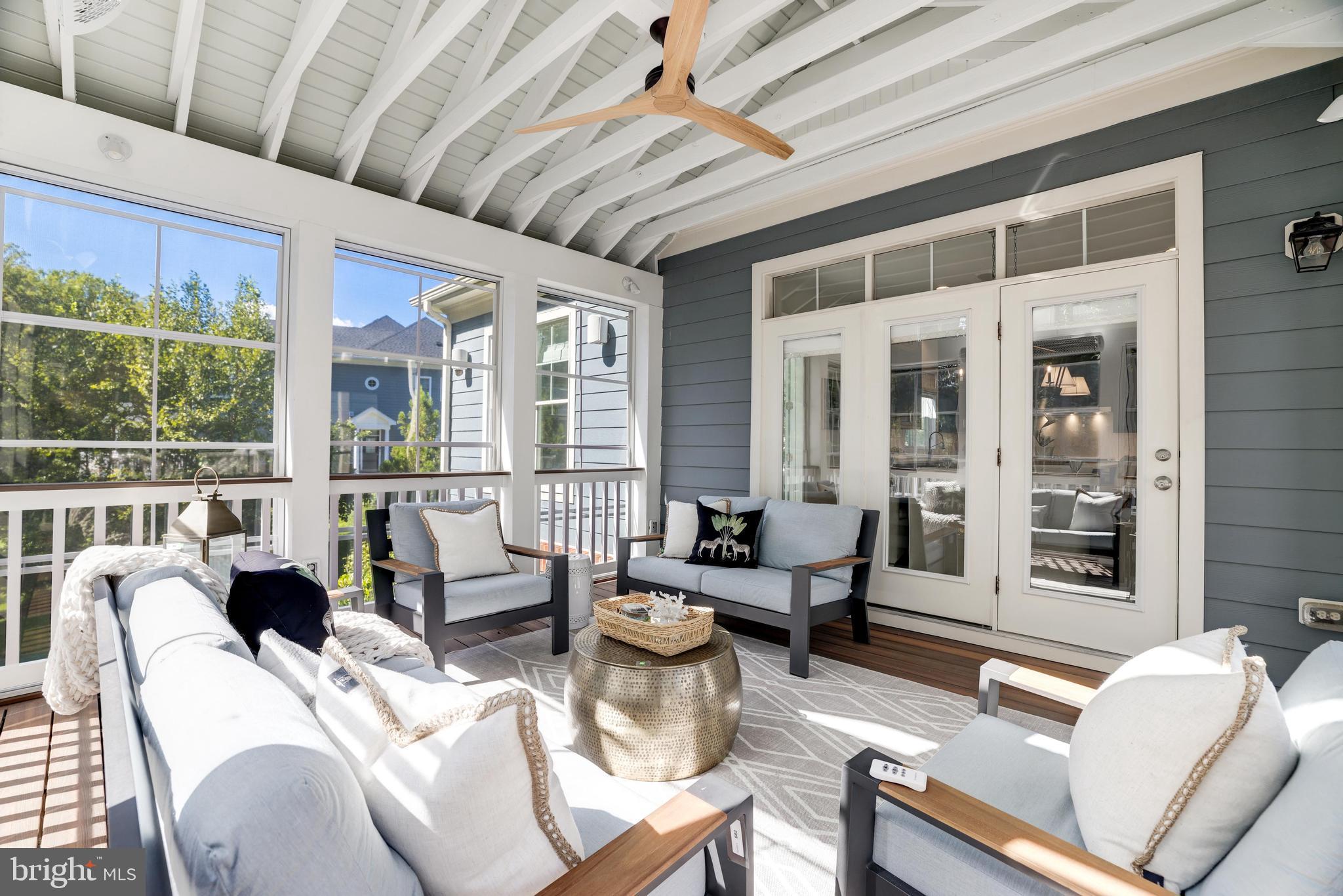 WINDSONG - Residential