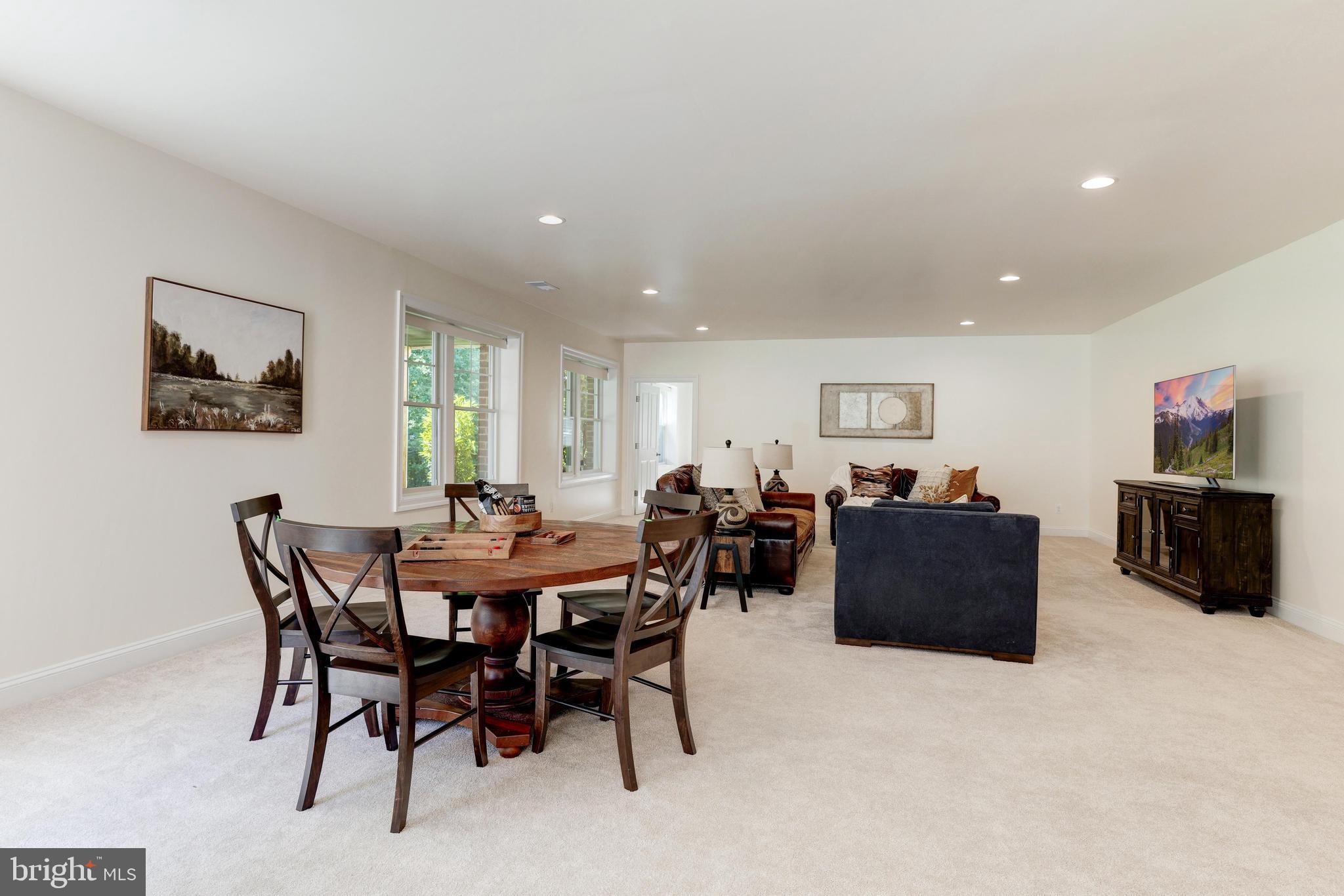 WINDSONG - Residential