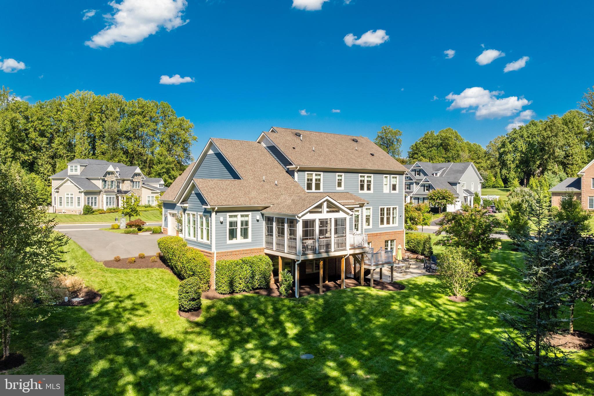 WINDSONG - Residential