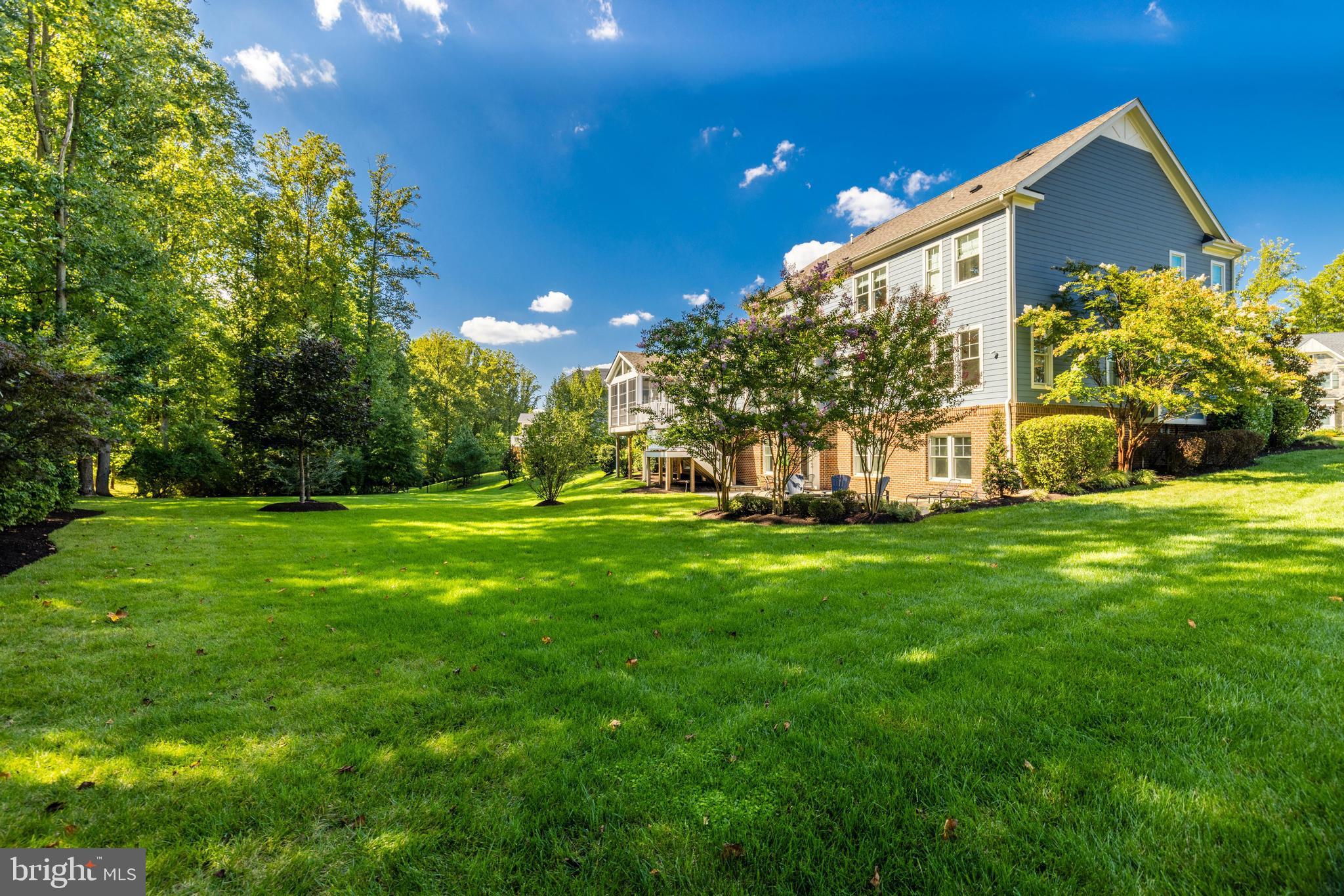 WINDSONG - Residential