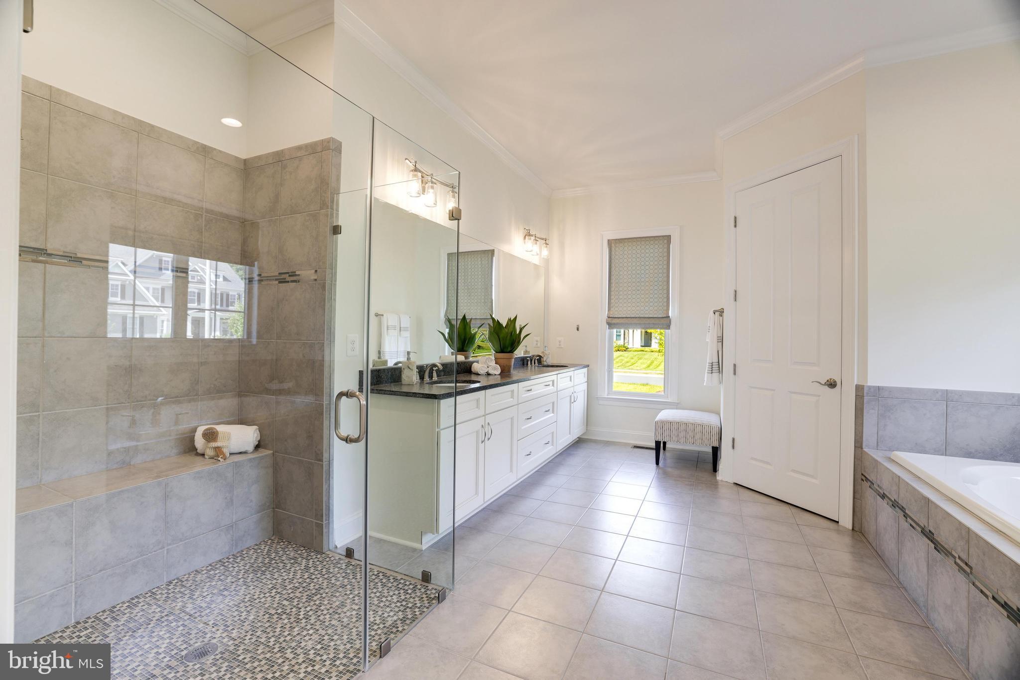 WINDSONG - Residential