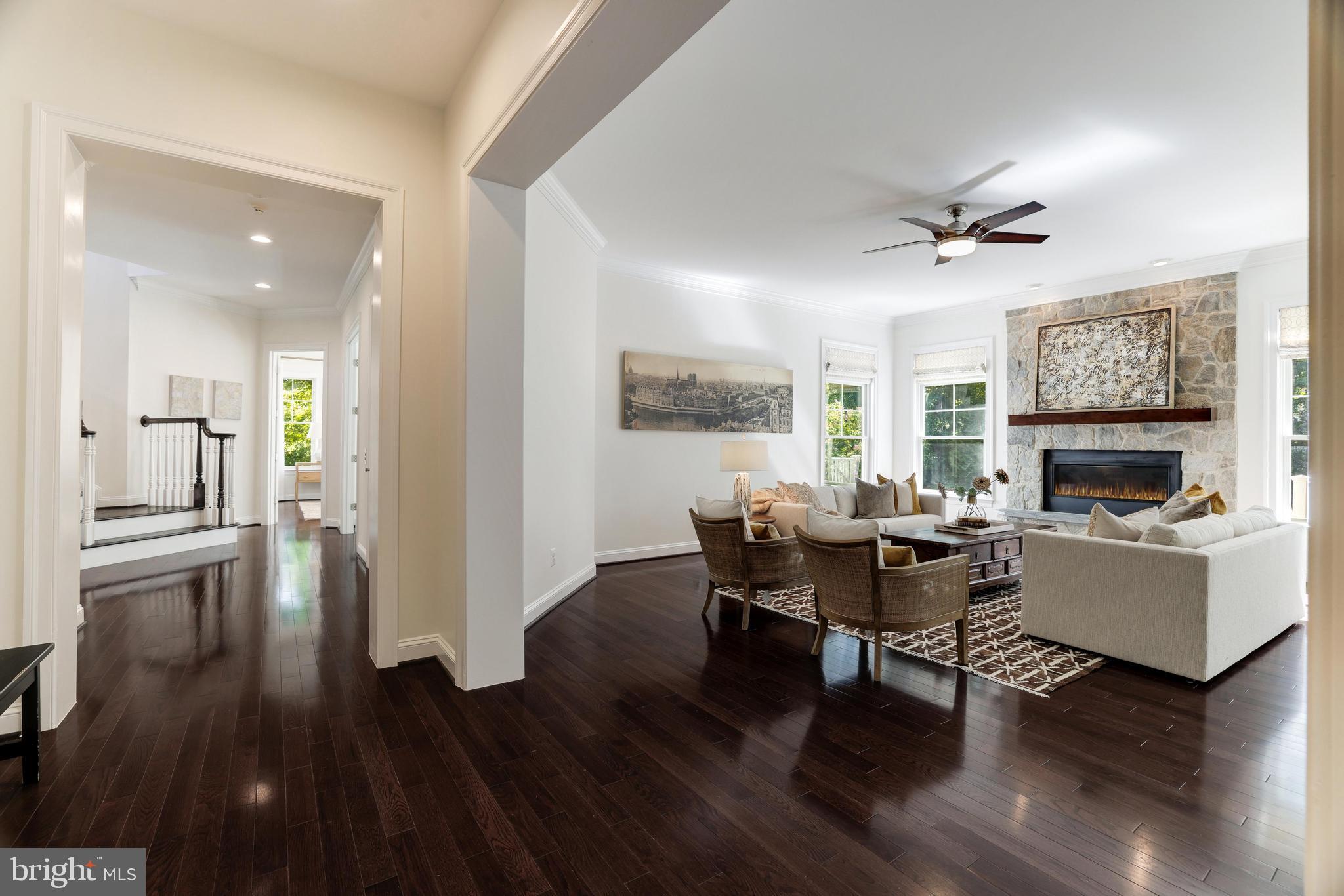 WINDSONG - Residential