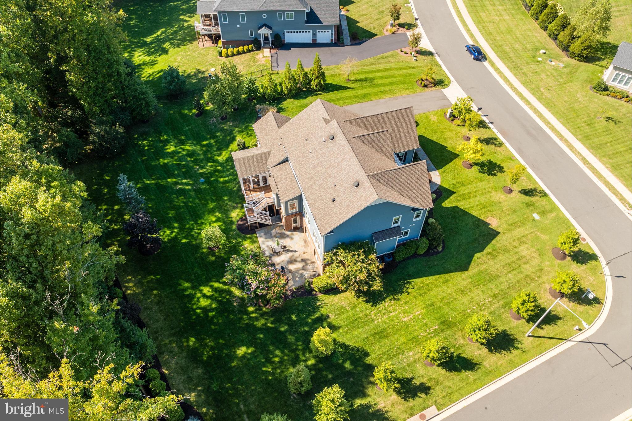 WINDSONG - Residential