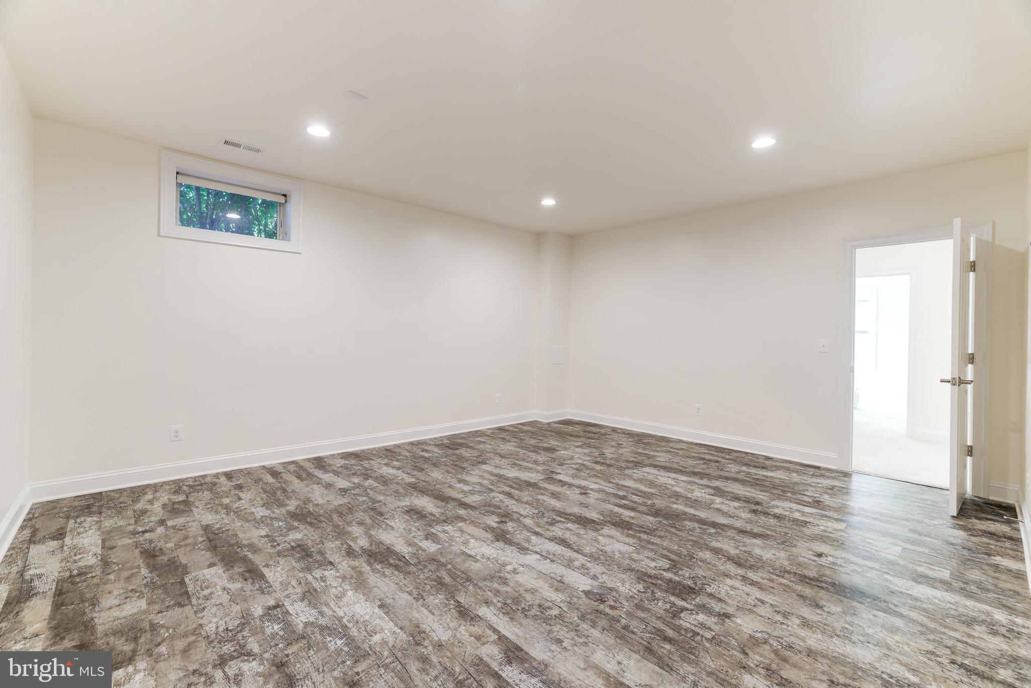 WINDSONG - Residential