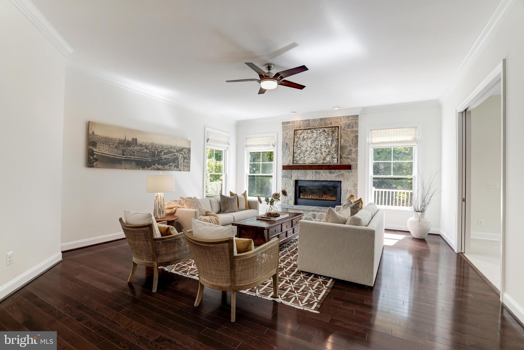 WINDSONG - Residential