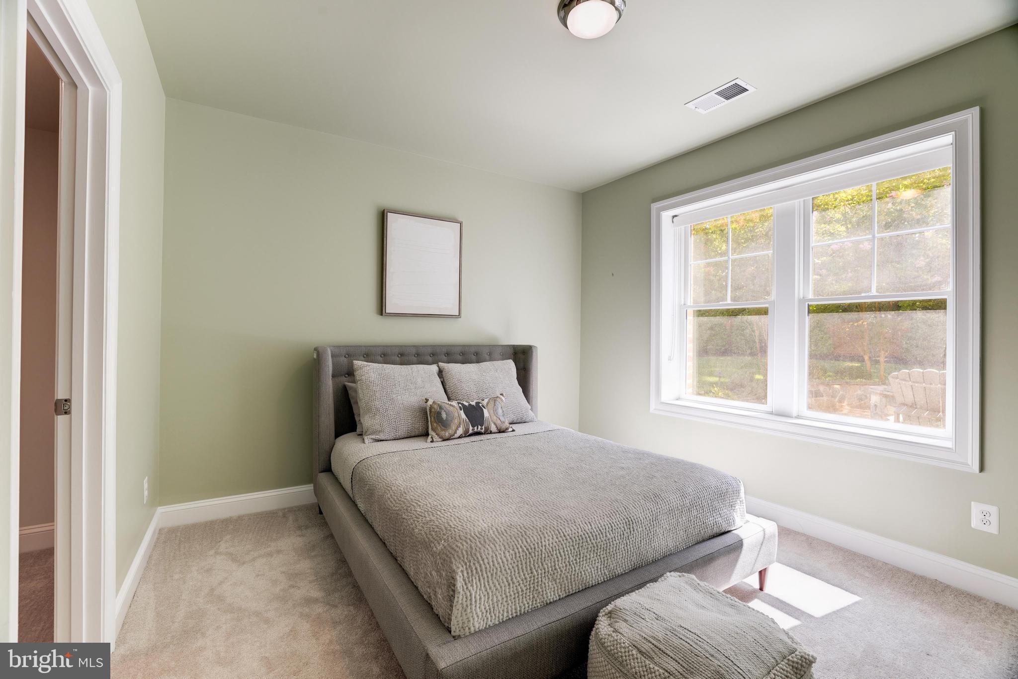 WINDSONG - Residential