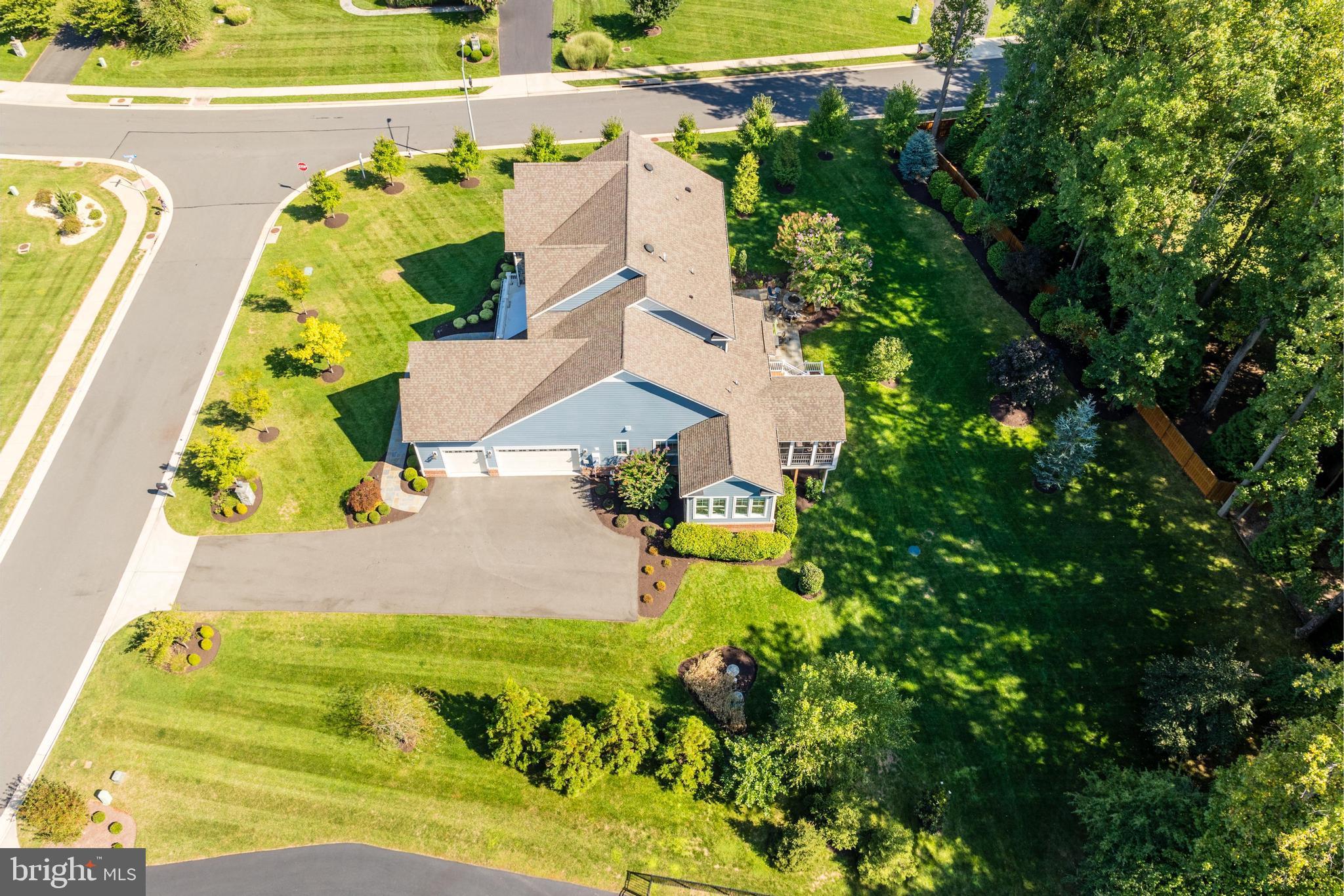 WINDSONG - Residential